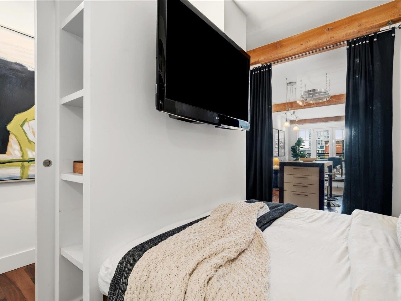 301-1275 Hamilton Street, Vancouver, BC