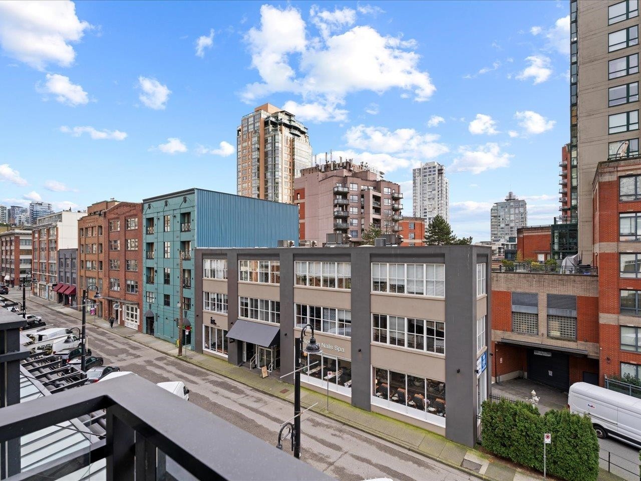 301-1275 Hamilton Street, Vancouver, BC