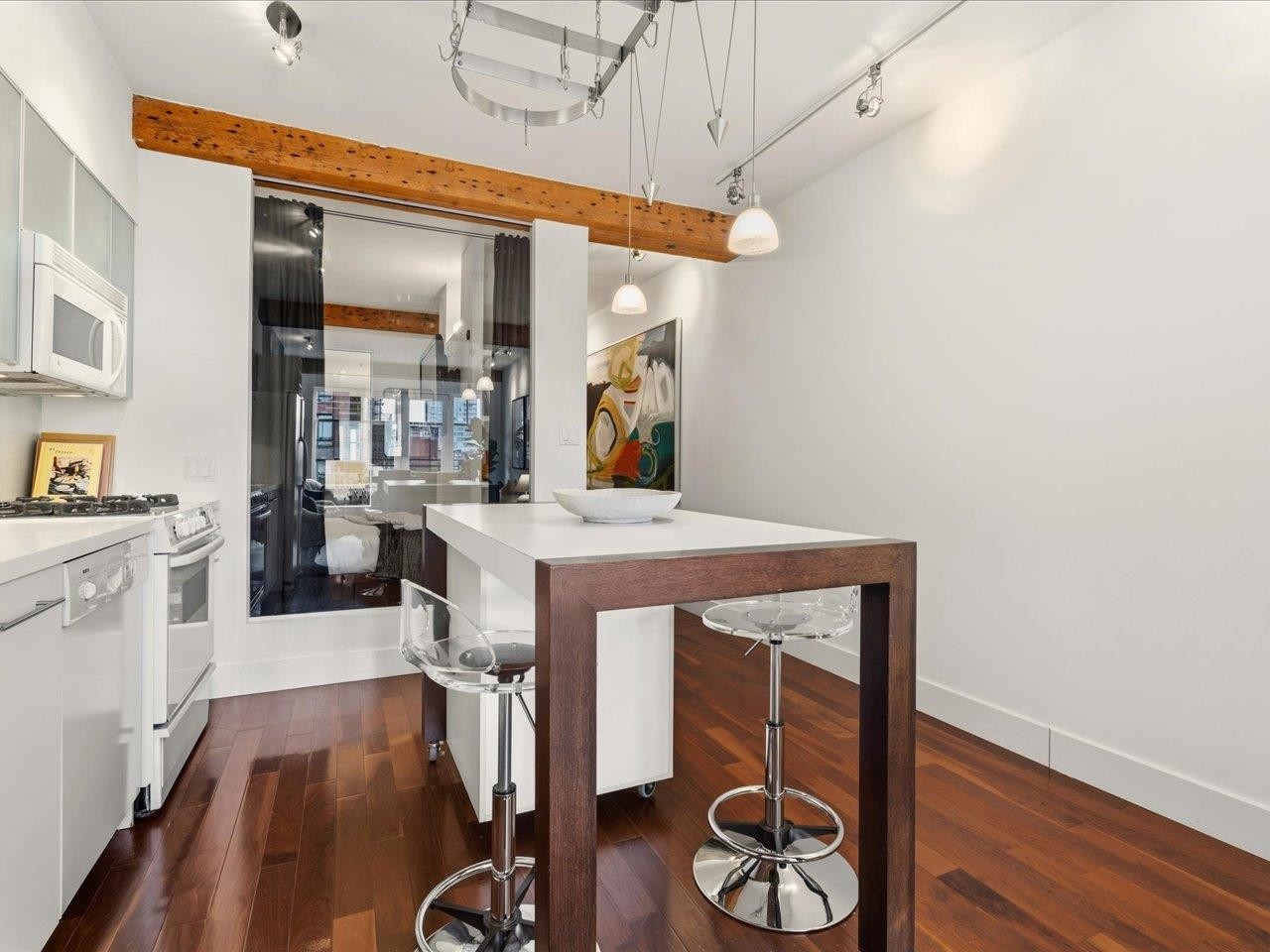 301-1275 Hamilton Street, Vancouver, BC