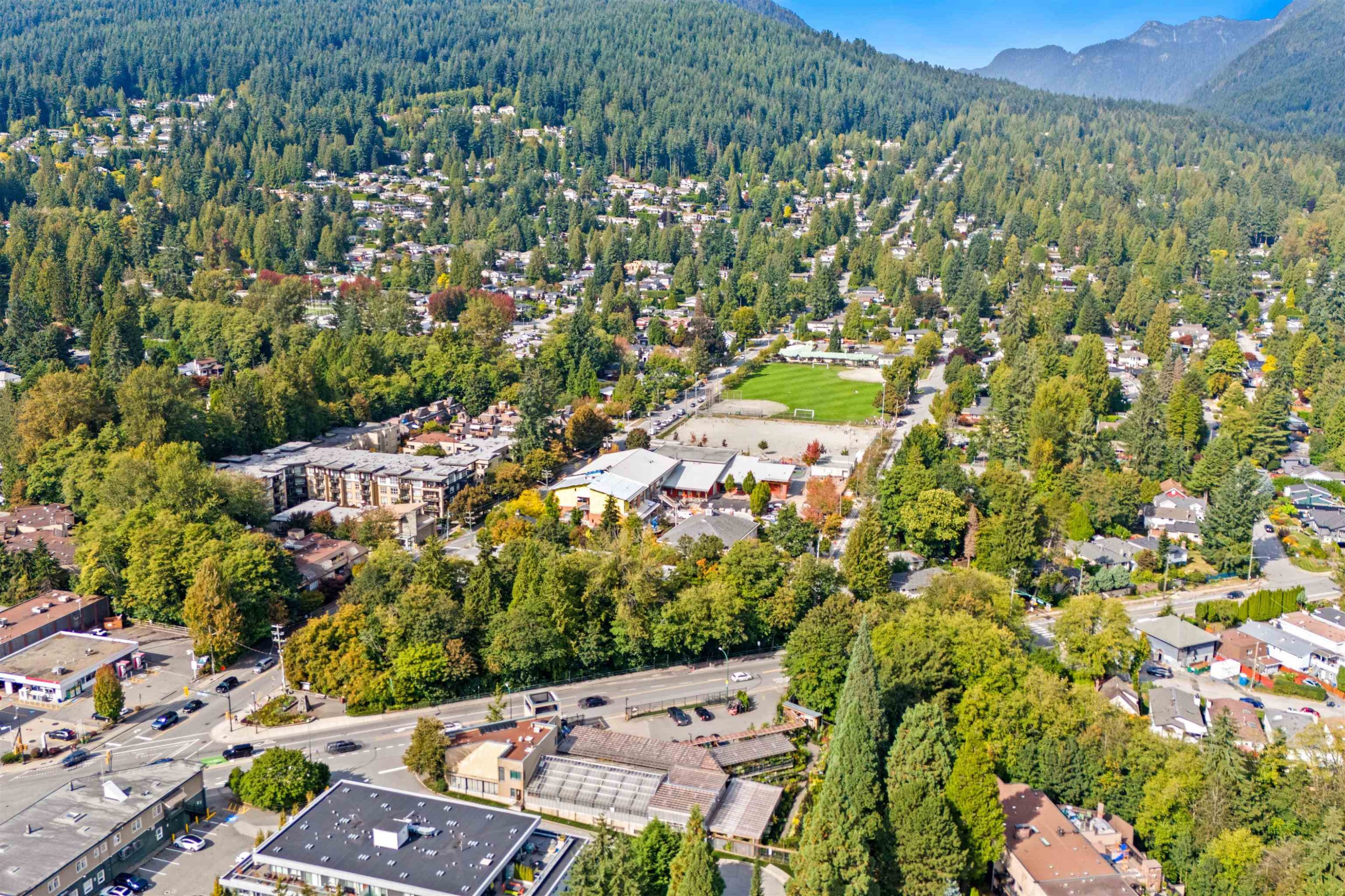 3192 Mountain Highway, North Vancouver, BC