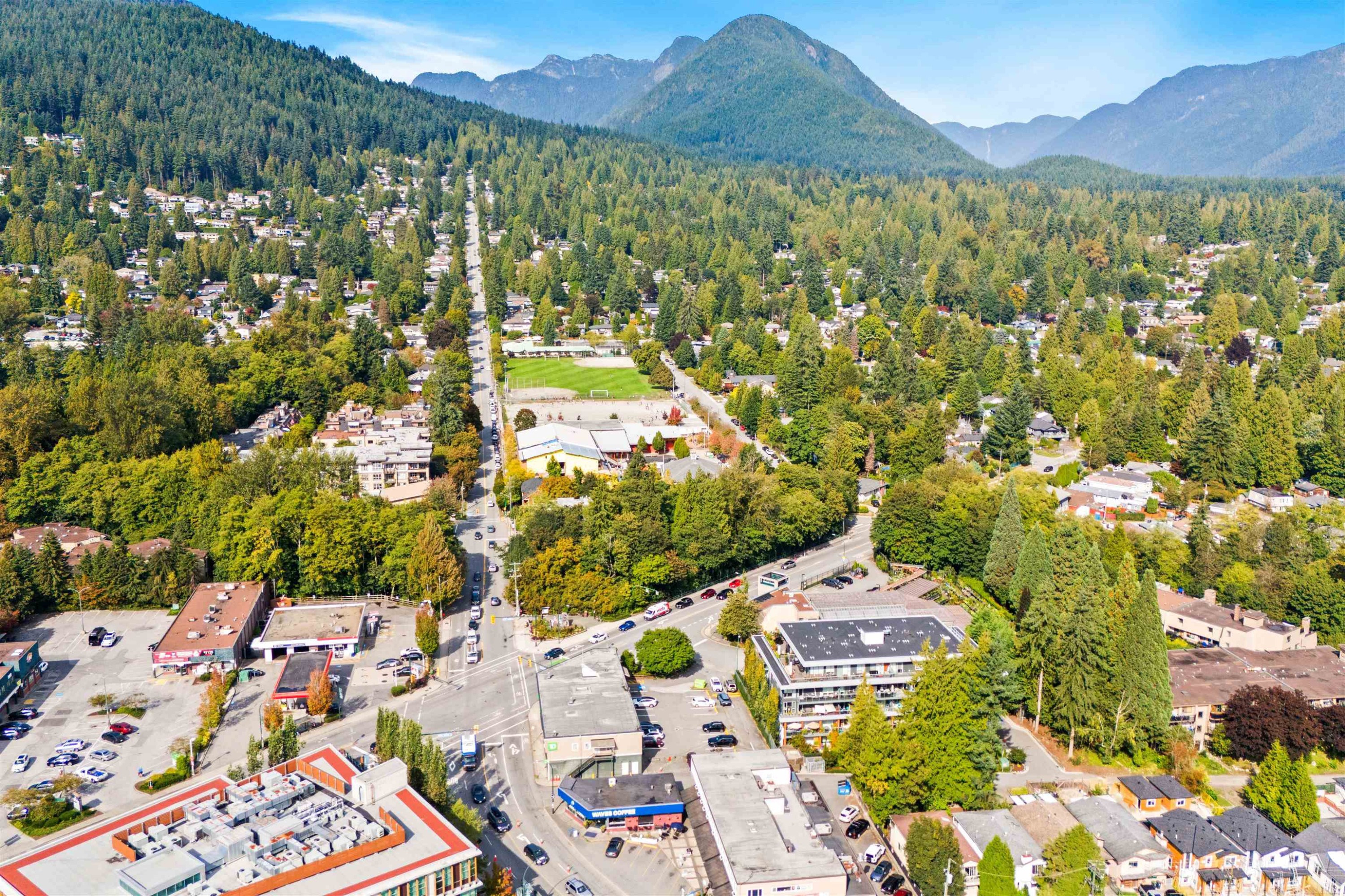 3192 Mountain Highway, North Vancouver, BC