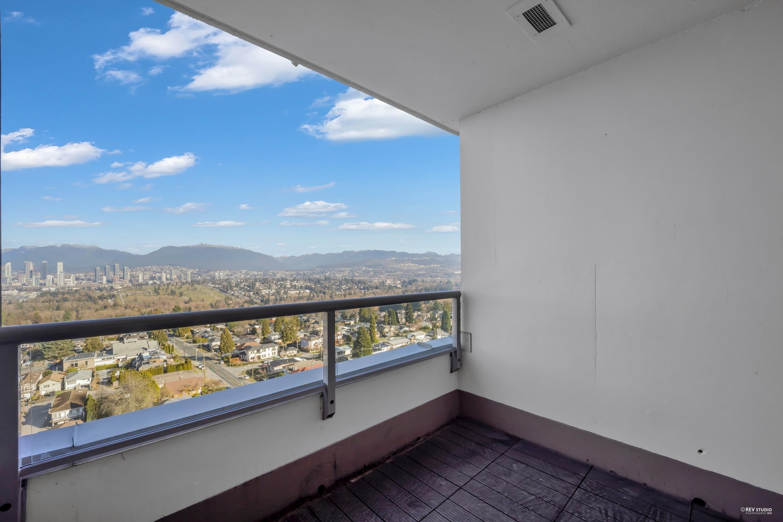 1904-6055 Nelson Avenue, Burnaby, BC