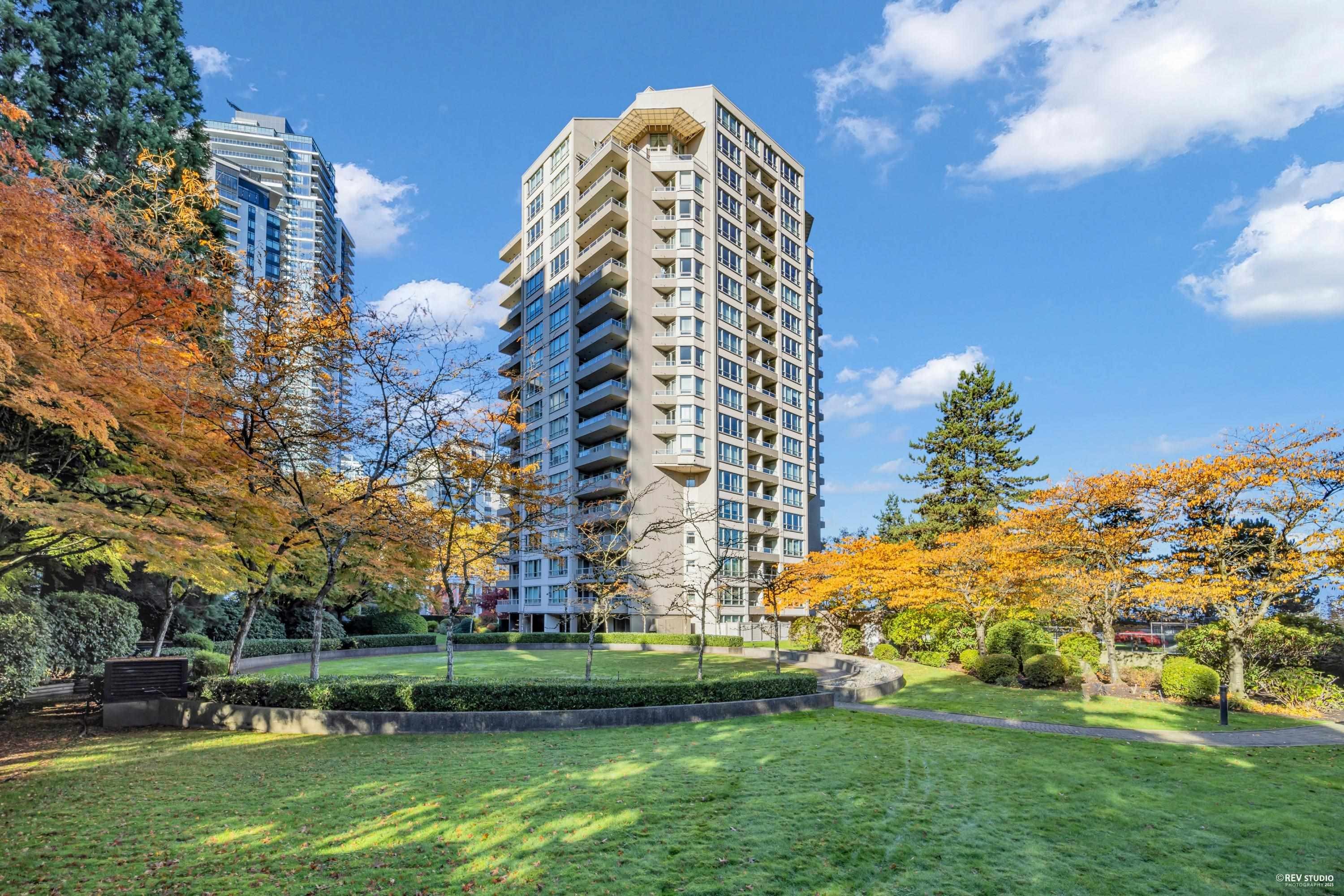 1904-6055 Nelson Avenue, Burnaby, BC