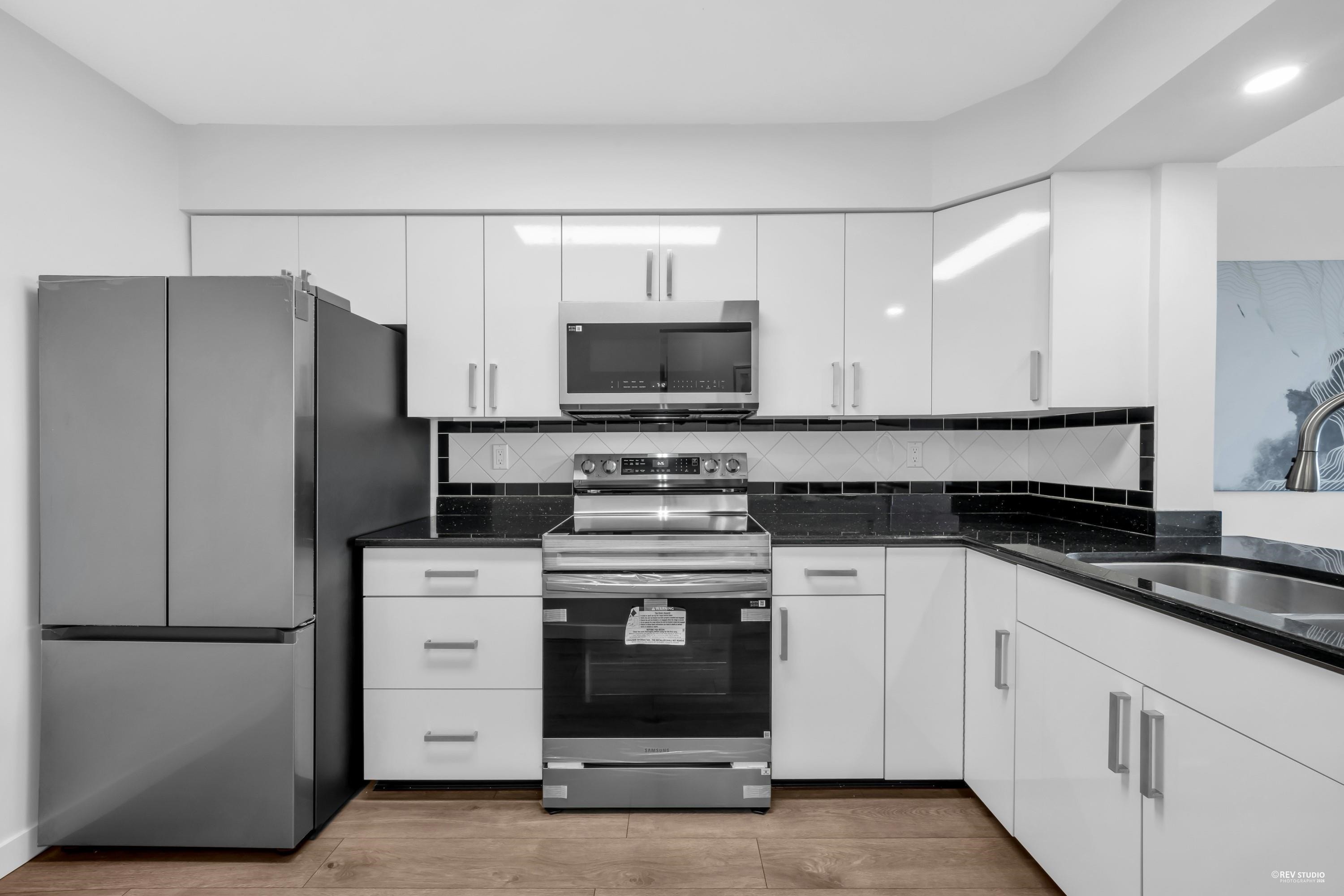 1904-6055 Nelson Avenue, Burnaby, BC