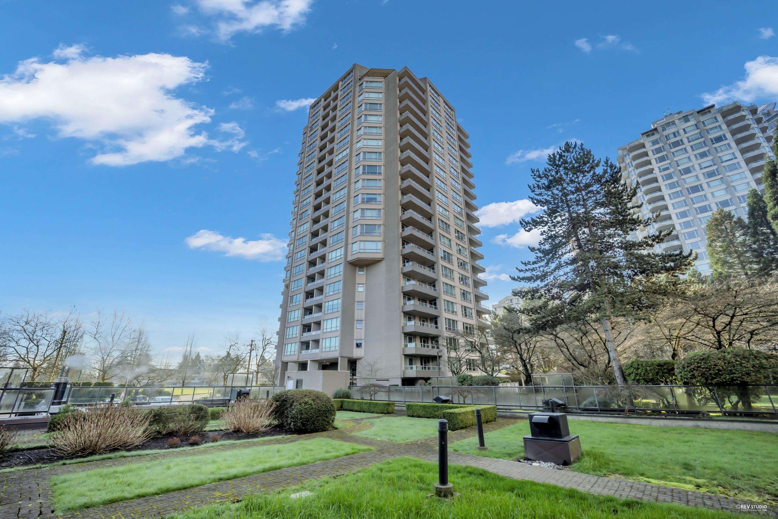 1904-6055 Nelson Avenue, Burnaby, BC