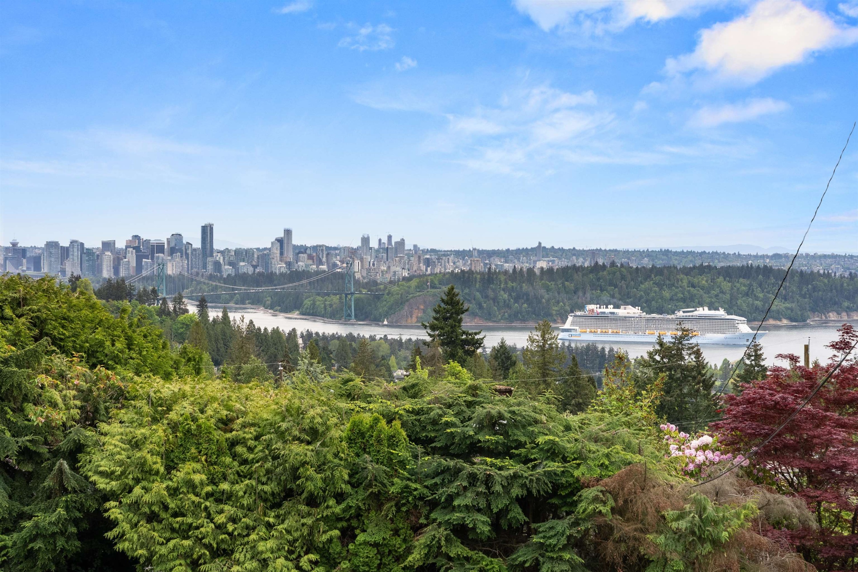 1265 Queens Avenue, West Vancouver, BC