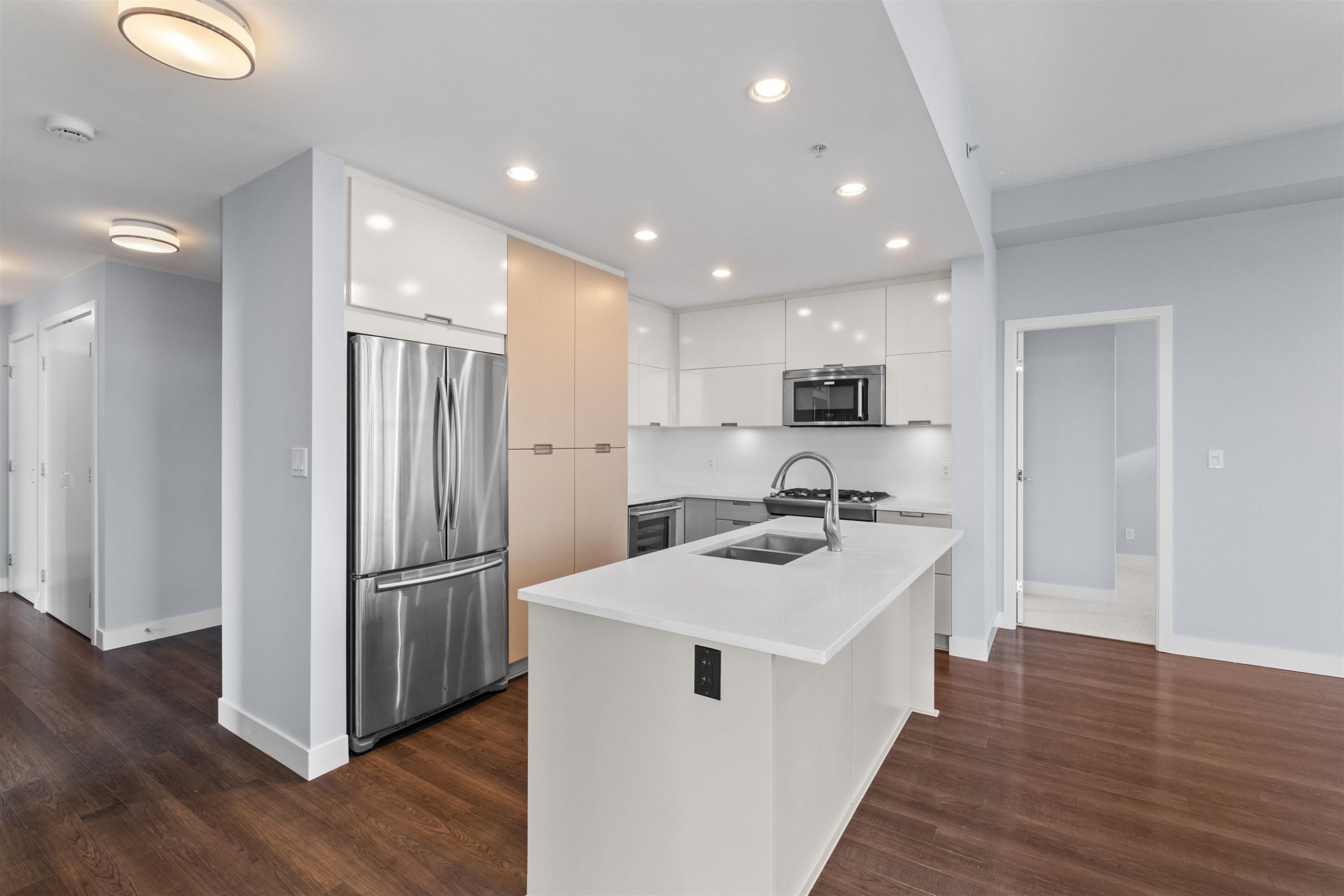 3202-2077 Rosser Avenue, Burnaby, BC