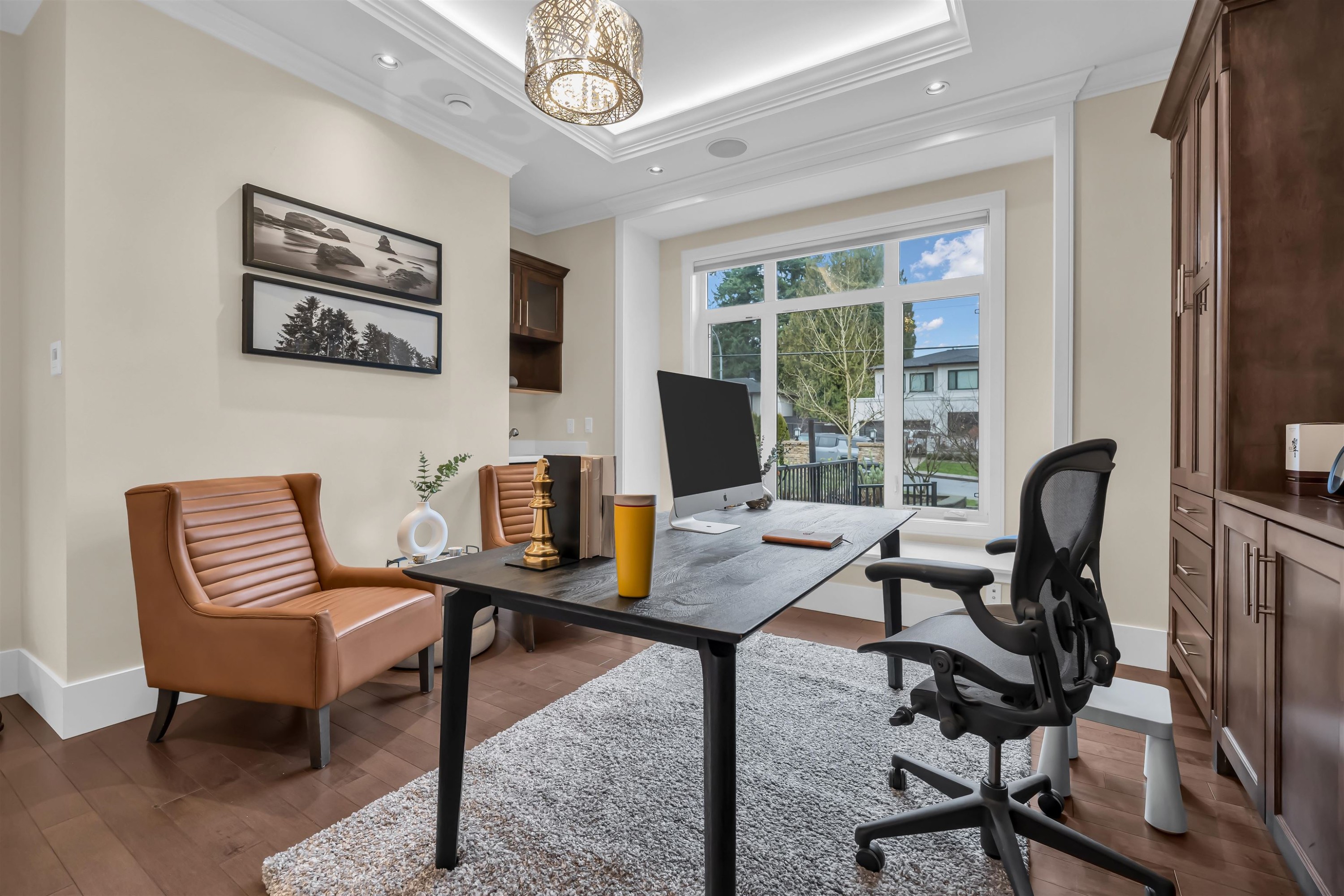 8168 Hunter Street, Burnaby, BC