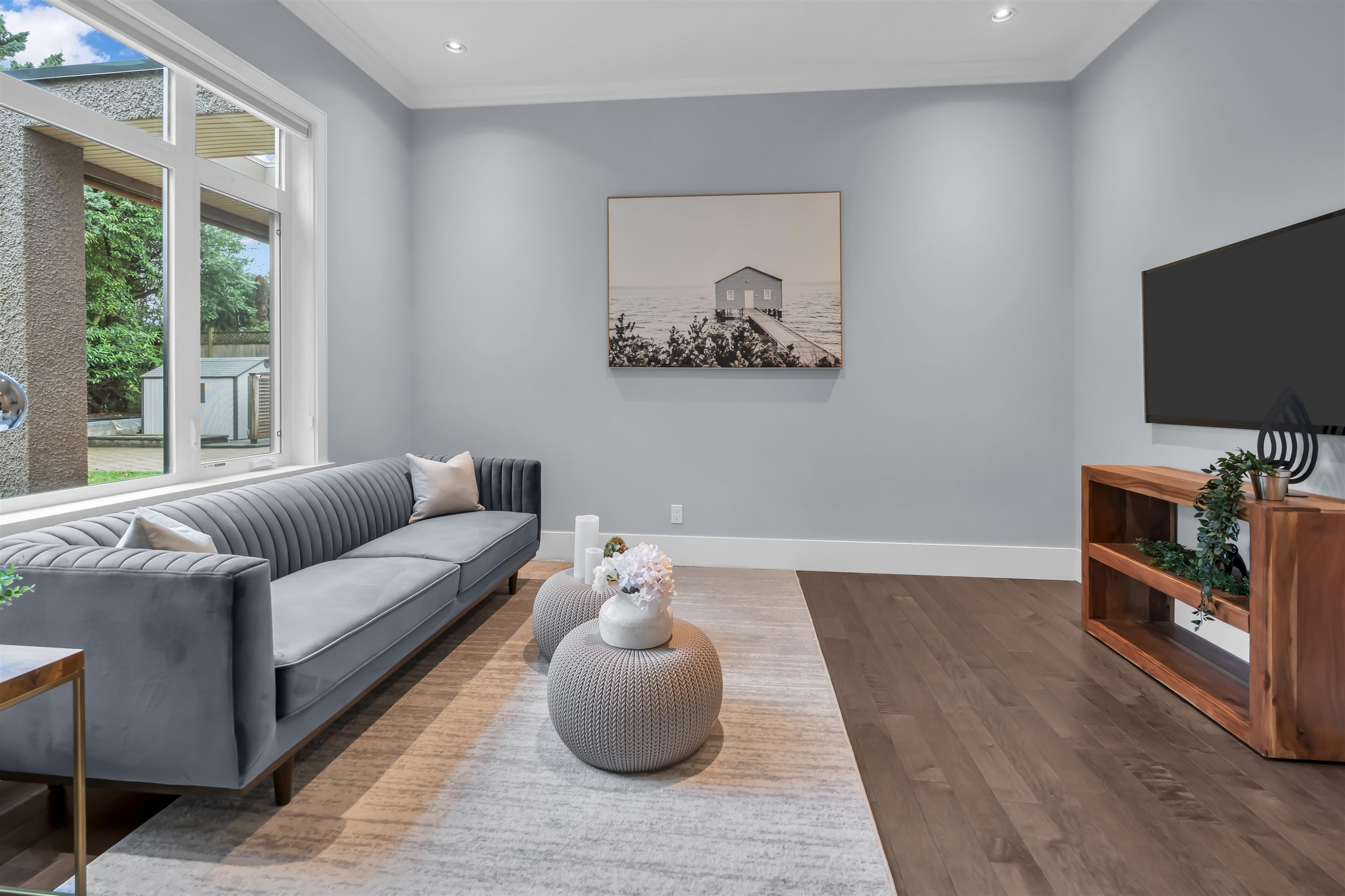 8168 Hunter Street, Burnaby, BC