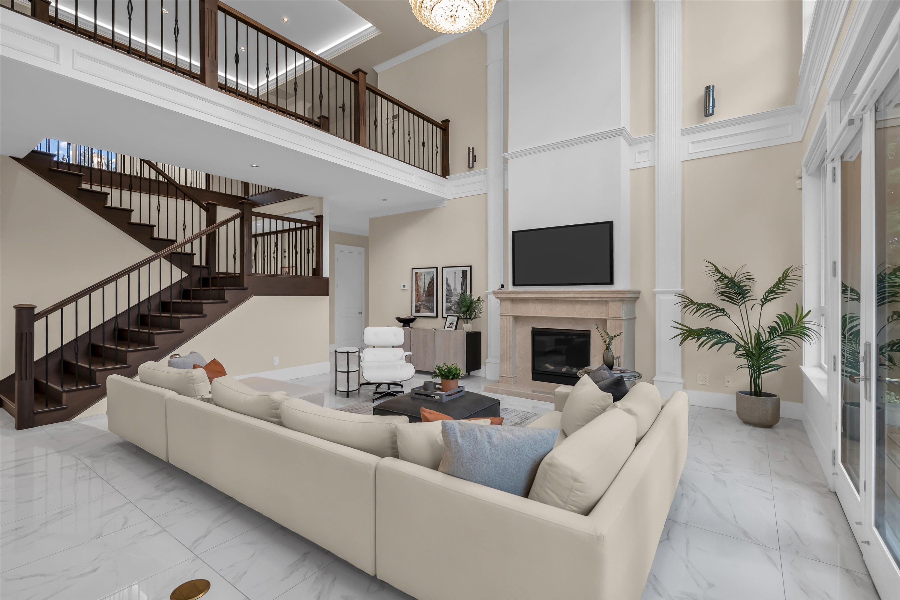 8168 Hunter Street, Burnaby, BC