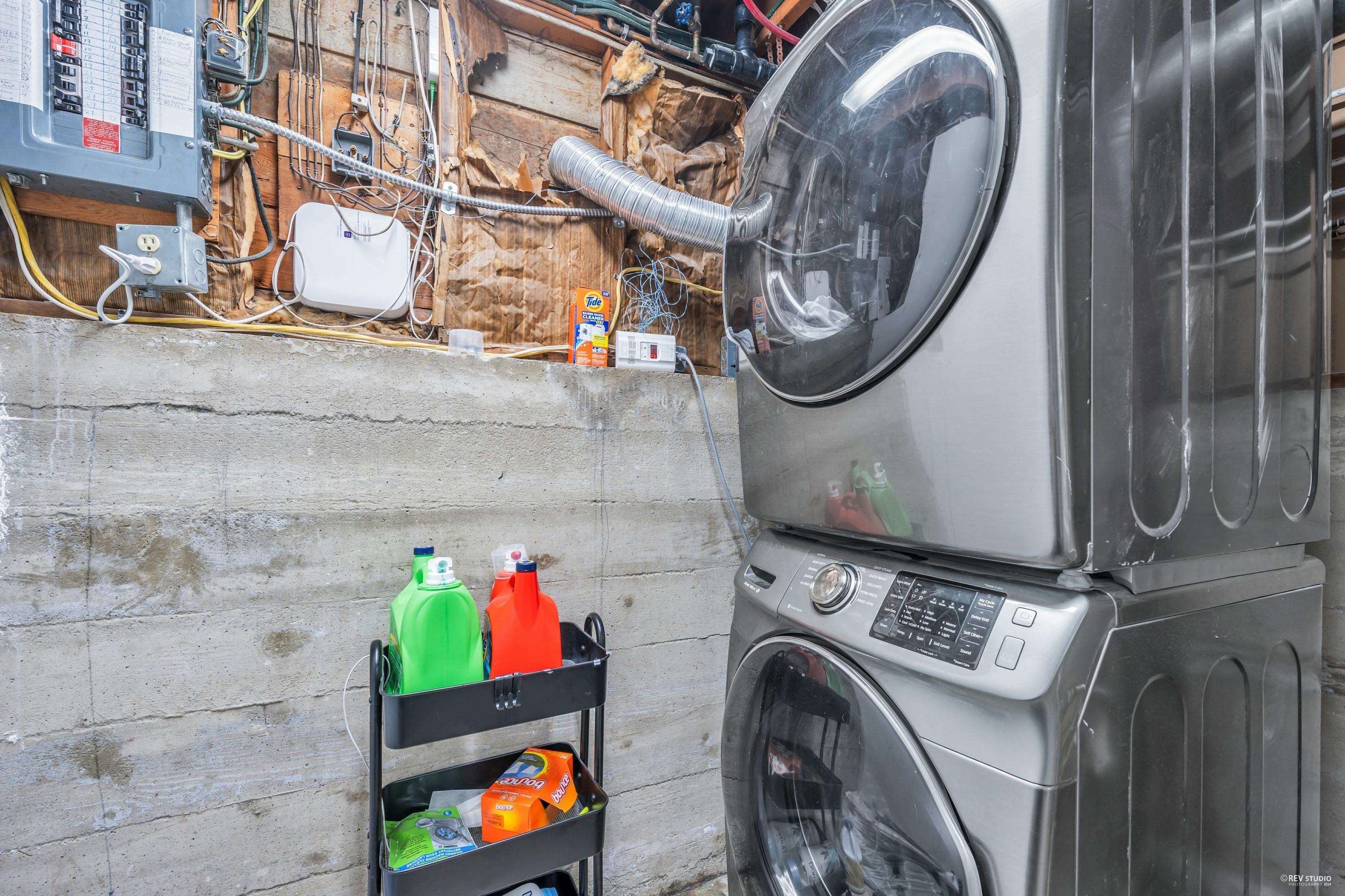 8025 Borden Street, Vancouver, BC