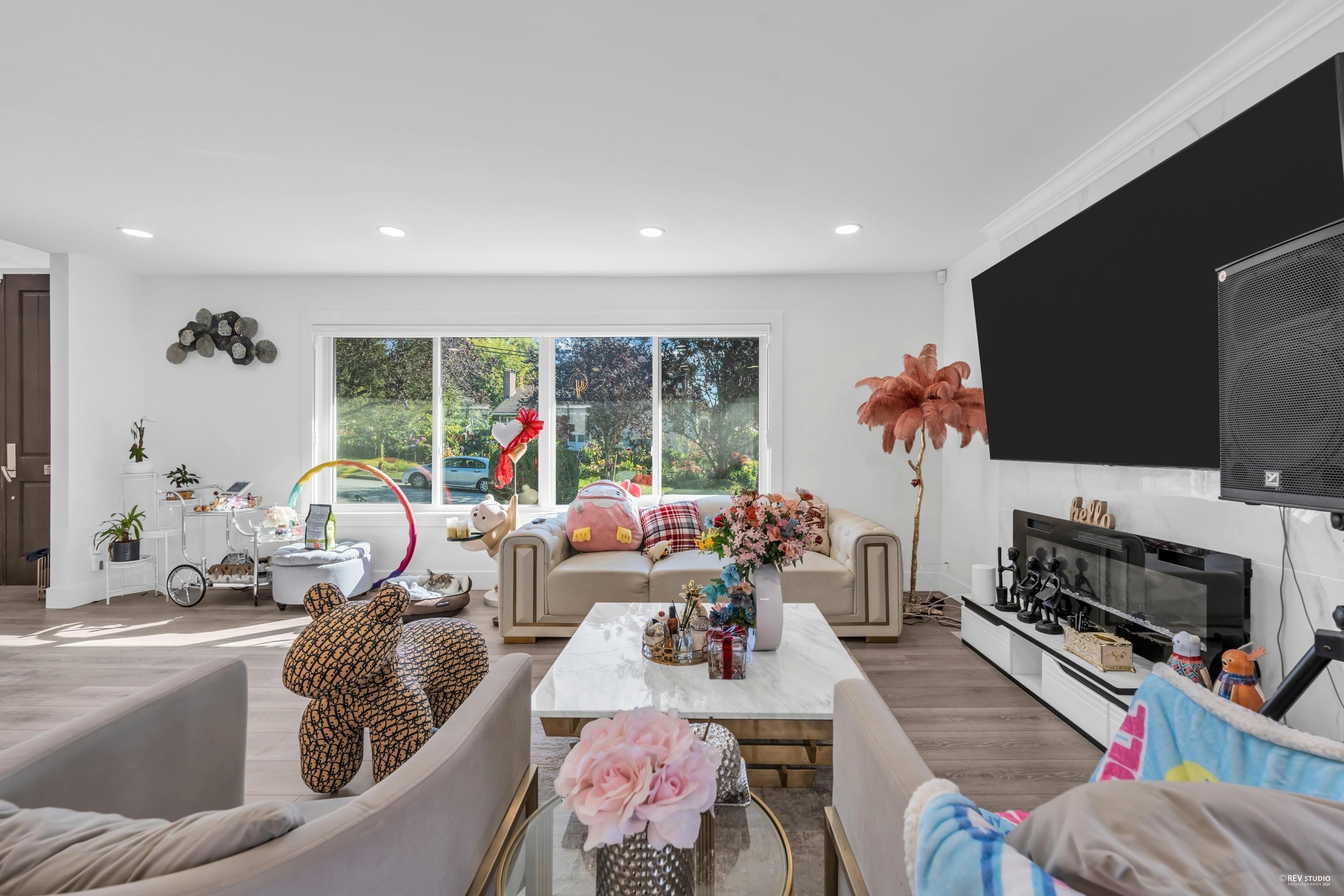 8025 Borden Street, Vancouver, BC