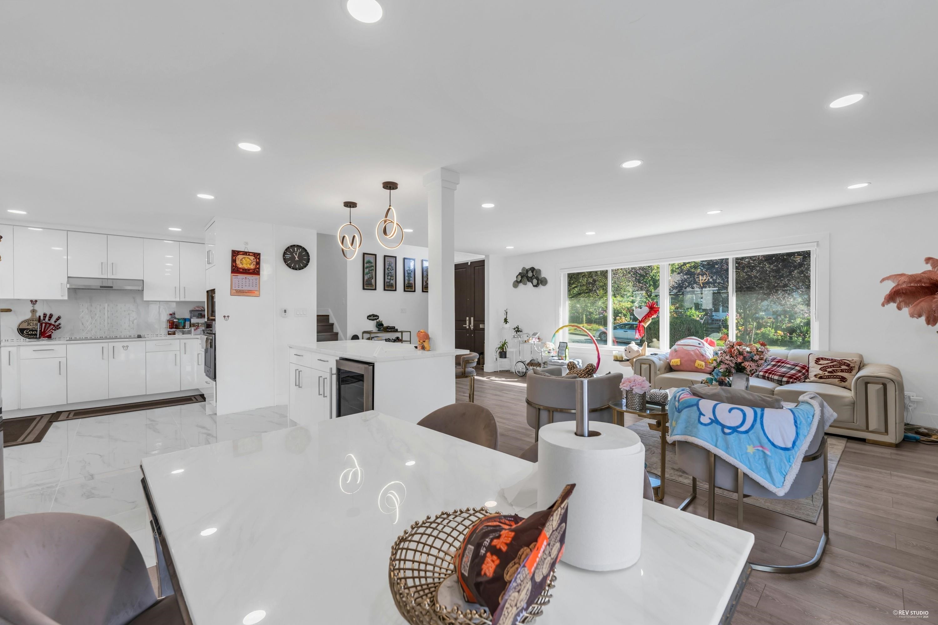 8025 Borden Street, Vancouver, BC