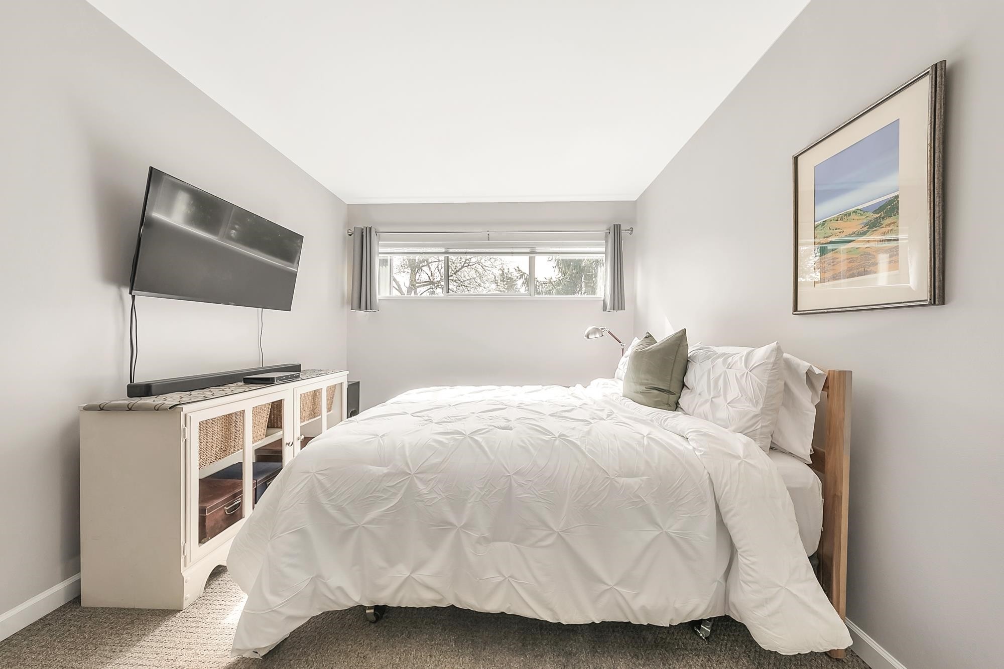 213-230 Mowat Street, New Westminster, BC