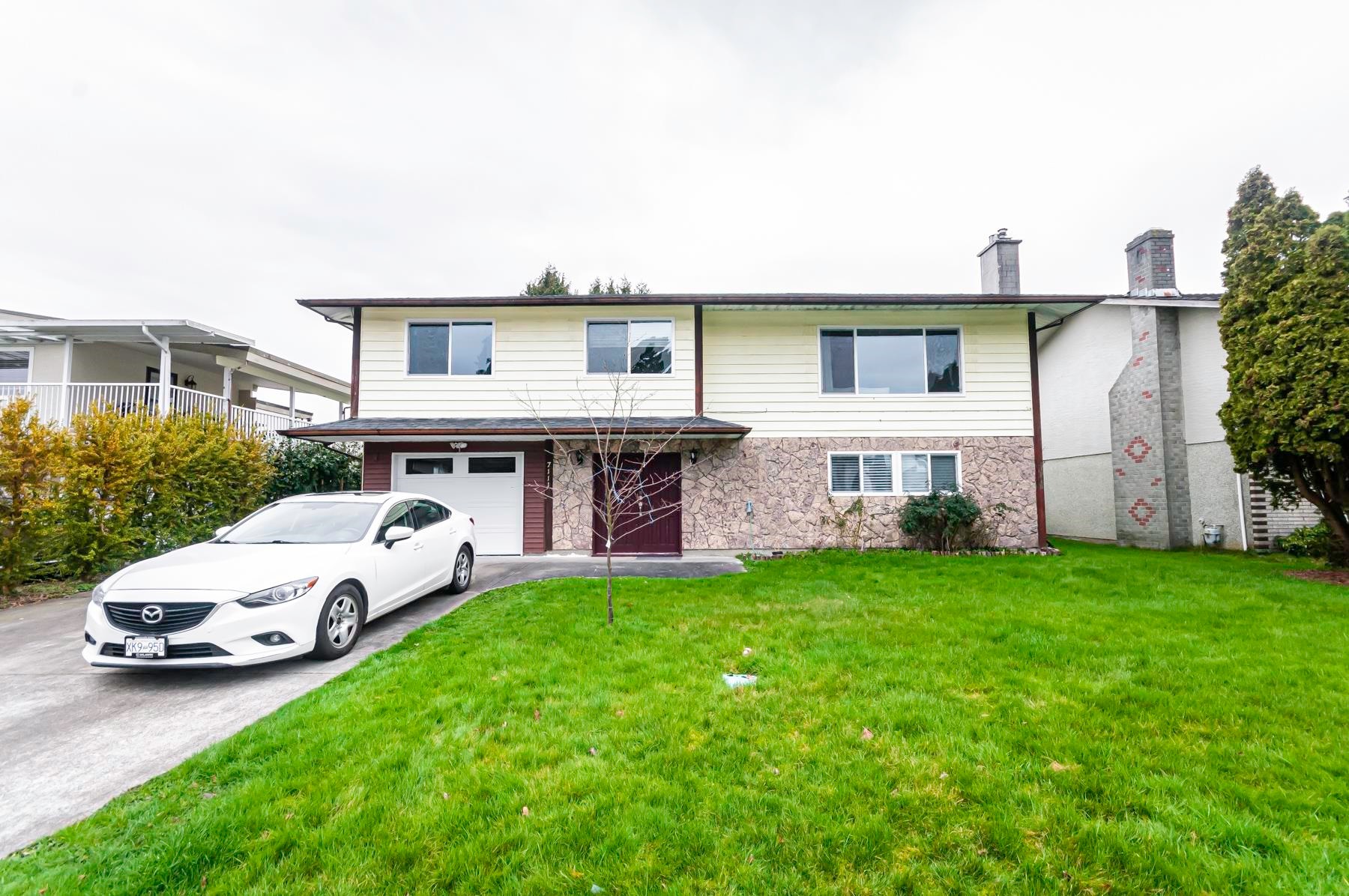 7111 Cavelier Court, Richmond, BC