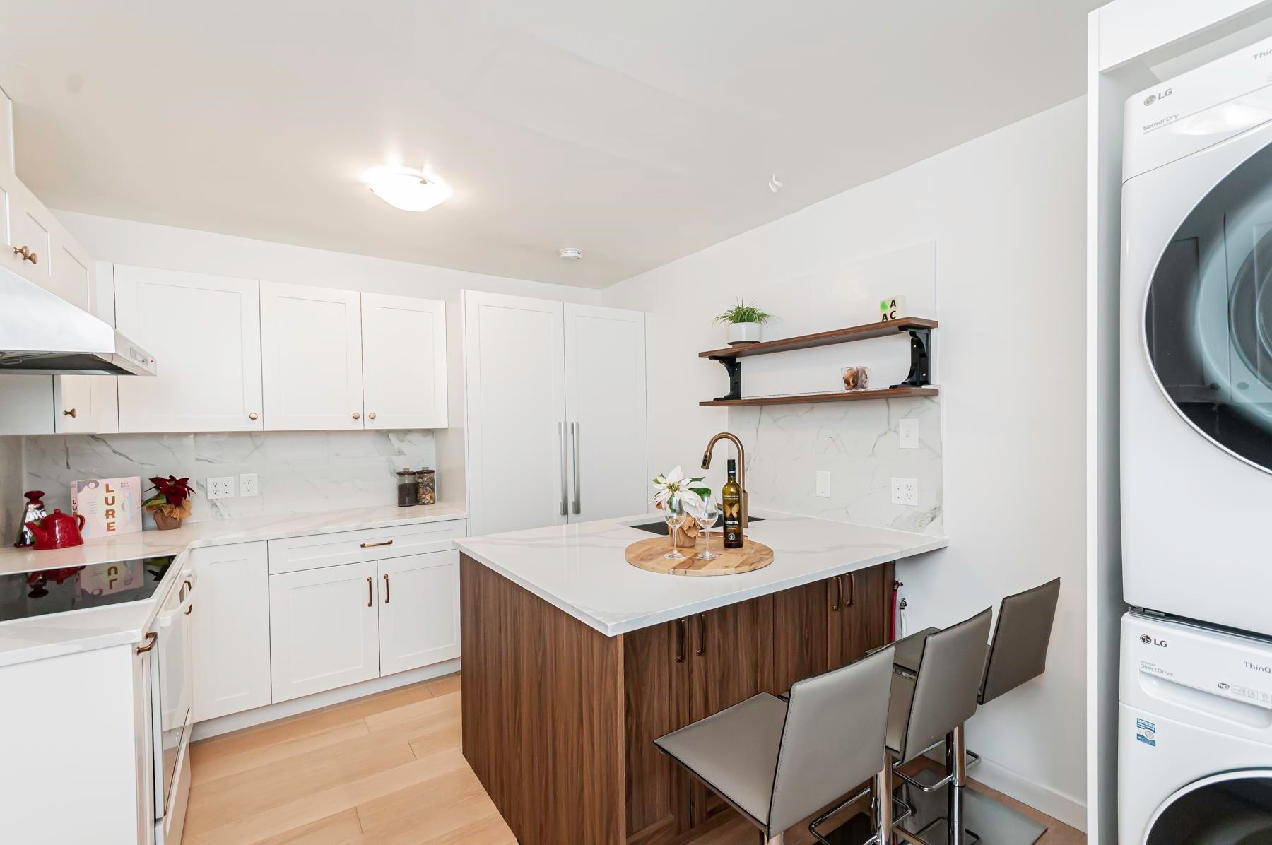 7111 Cavelier Court, Richmond, BC