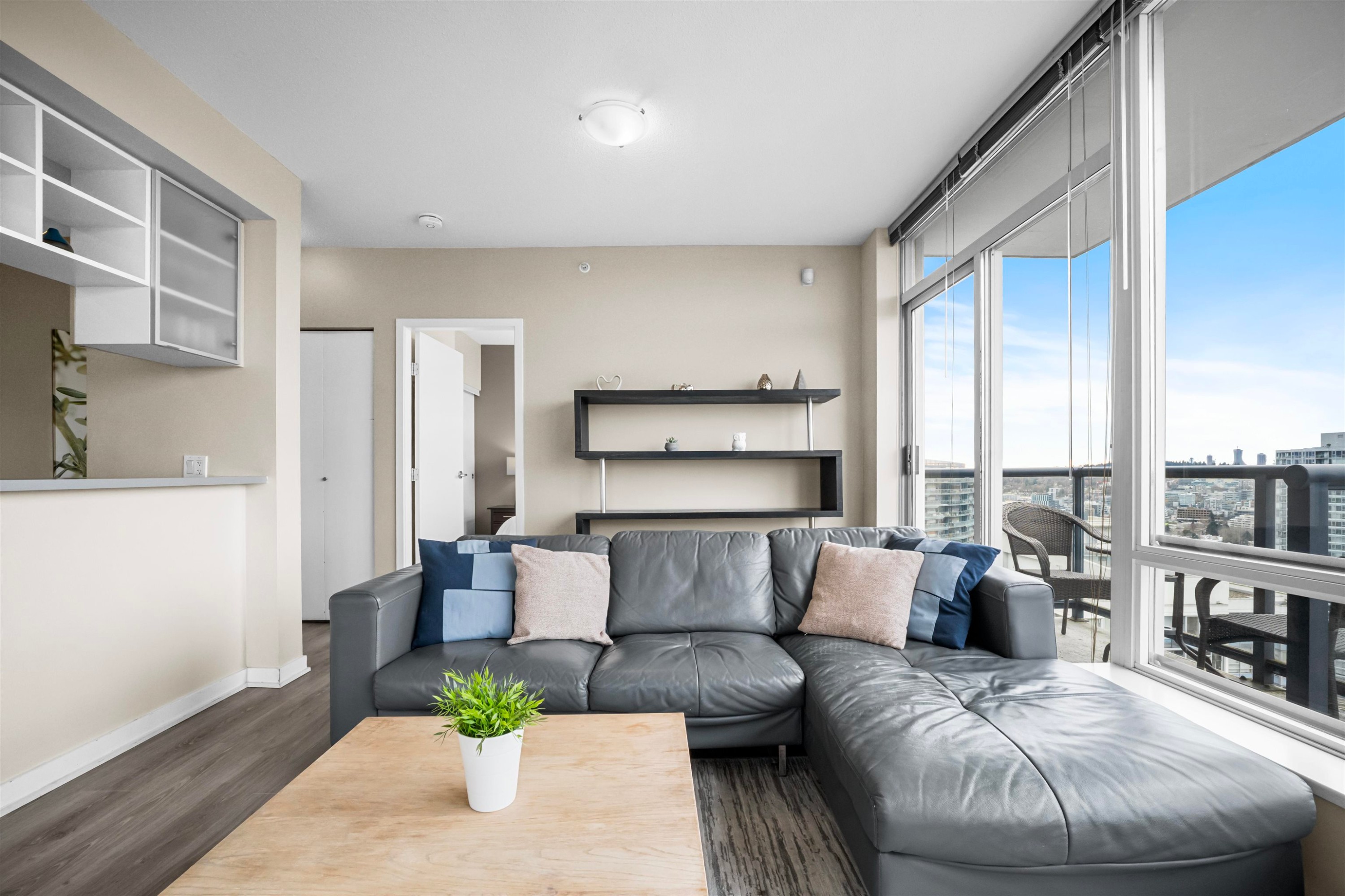 3608-928 Beatty Street, Vancouver, BC