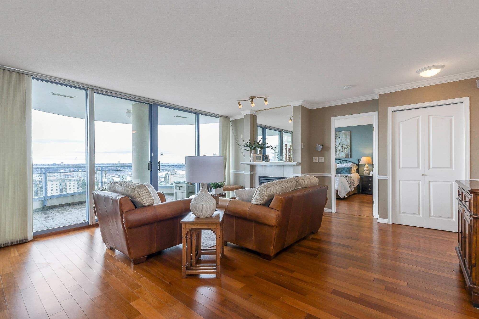 1904-719 Princess Street, New Westminster, BC