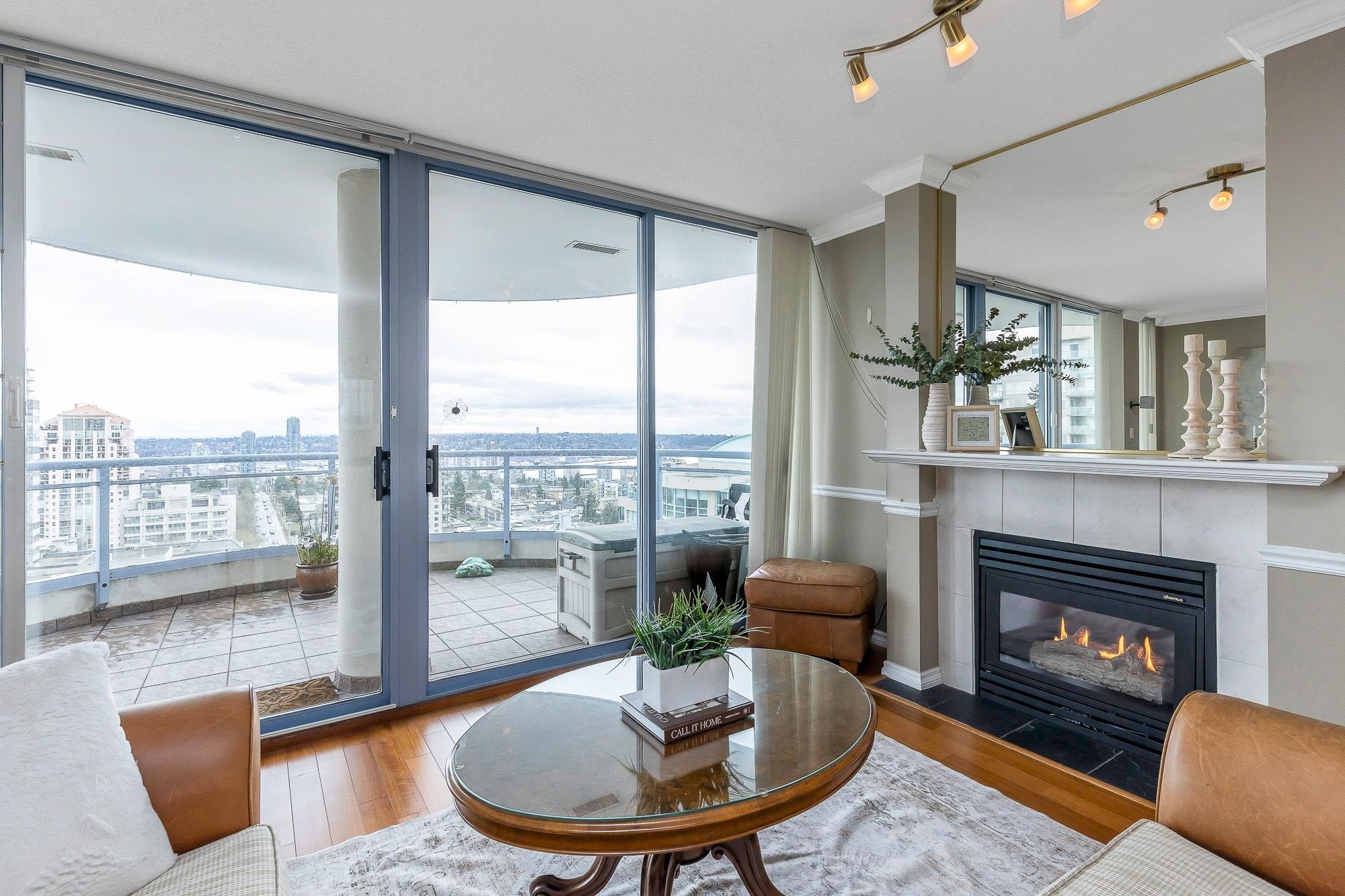 1904-719 Princess Street, New Westminster, BC