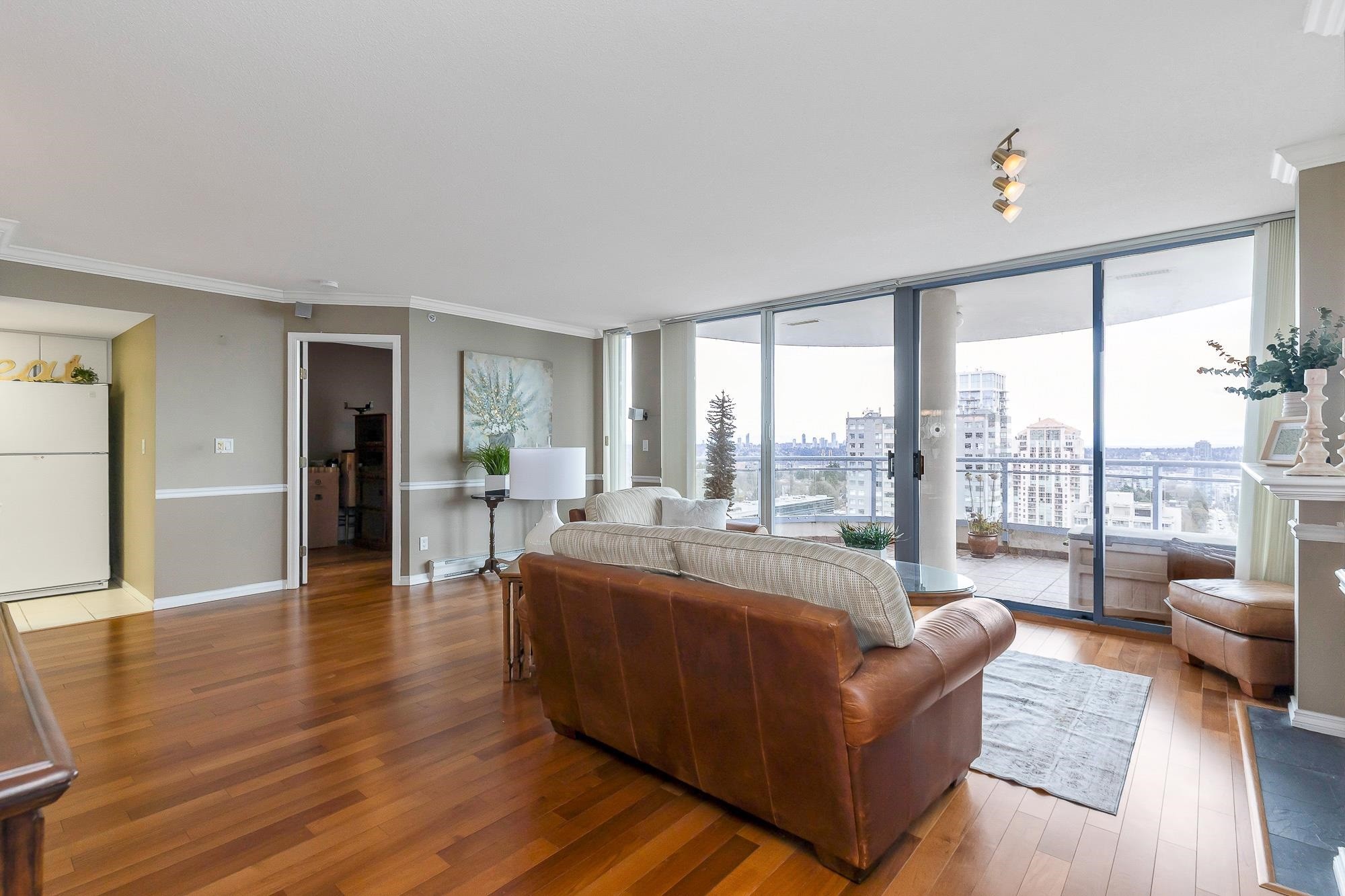 1904-719 Princess Street, New Westminster, BC