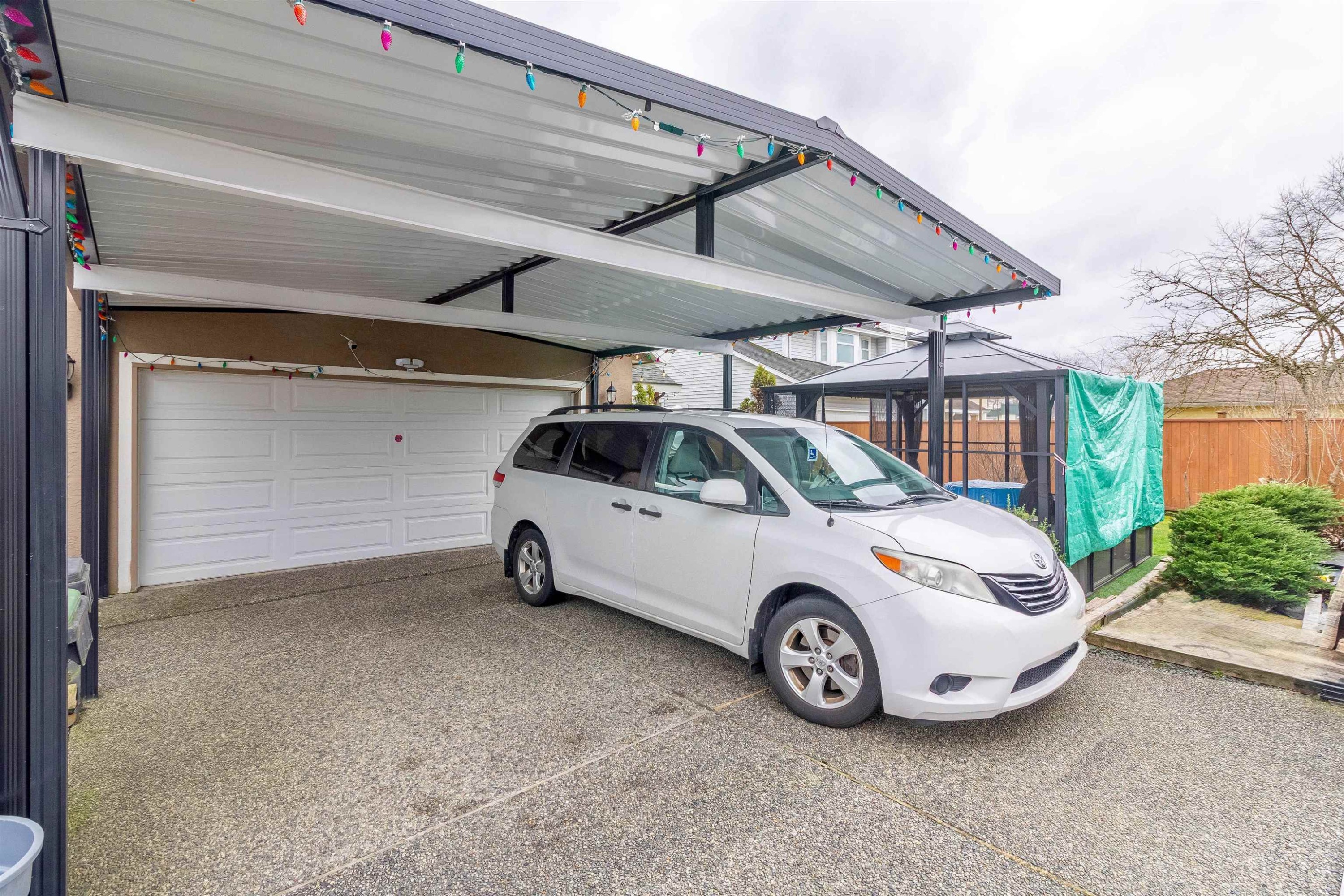 921 Citadel Drive, Port Coquitlam, BC