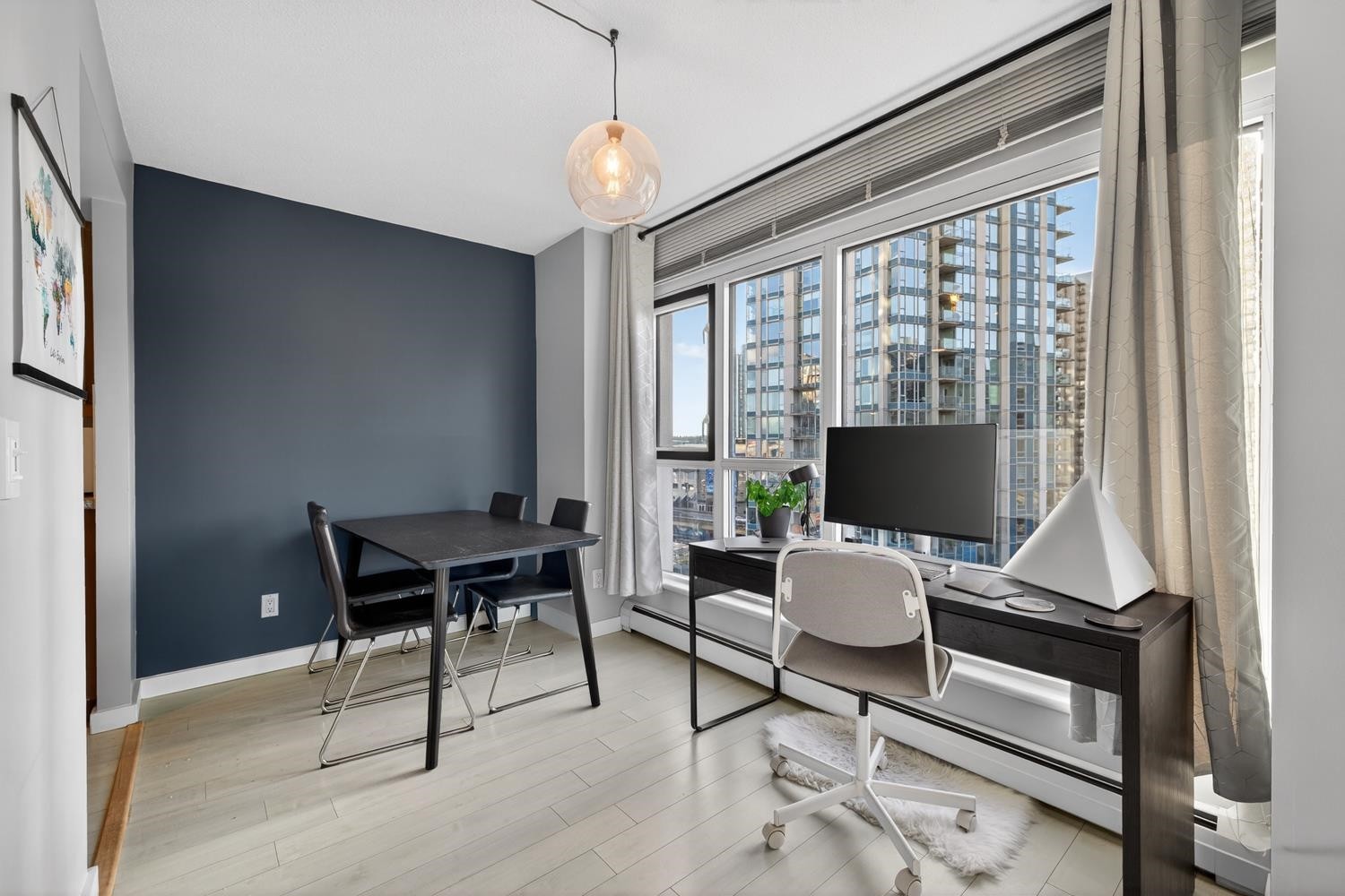 1201-183 Keefer Place, Vancouver, BC