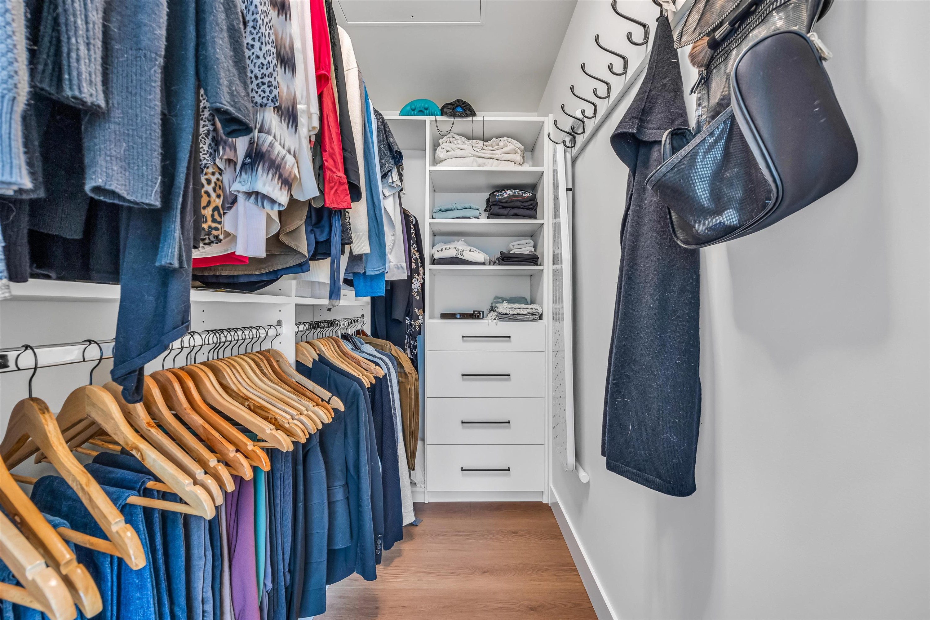 404-2632 Library Lane, North Vancouver, BC