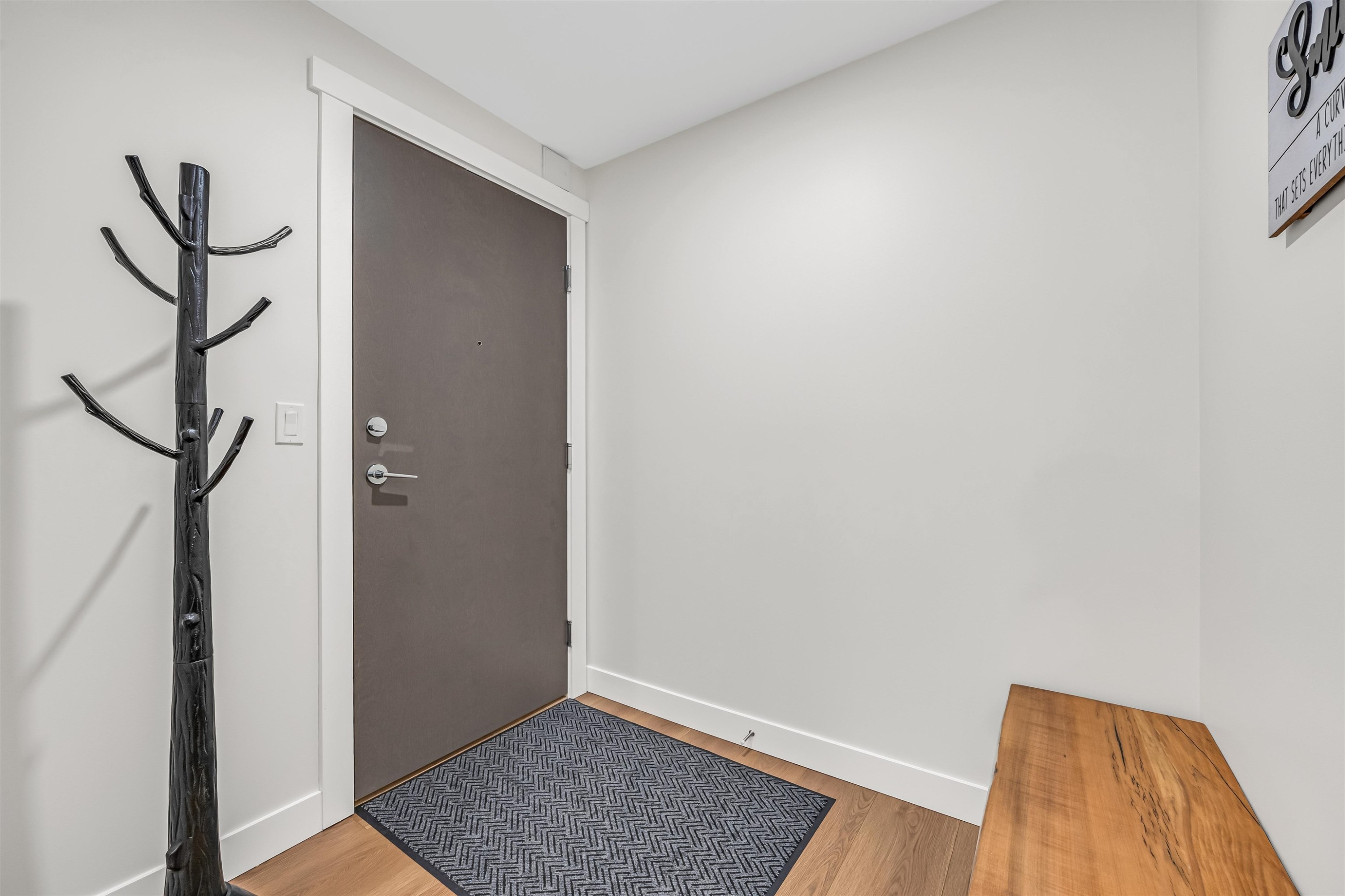 404-2632 Library Lane, North Vancouver, BC