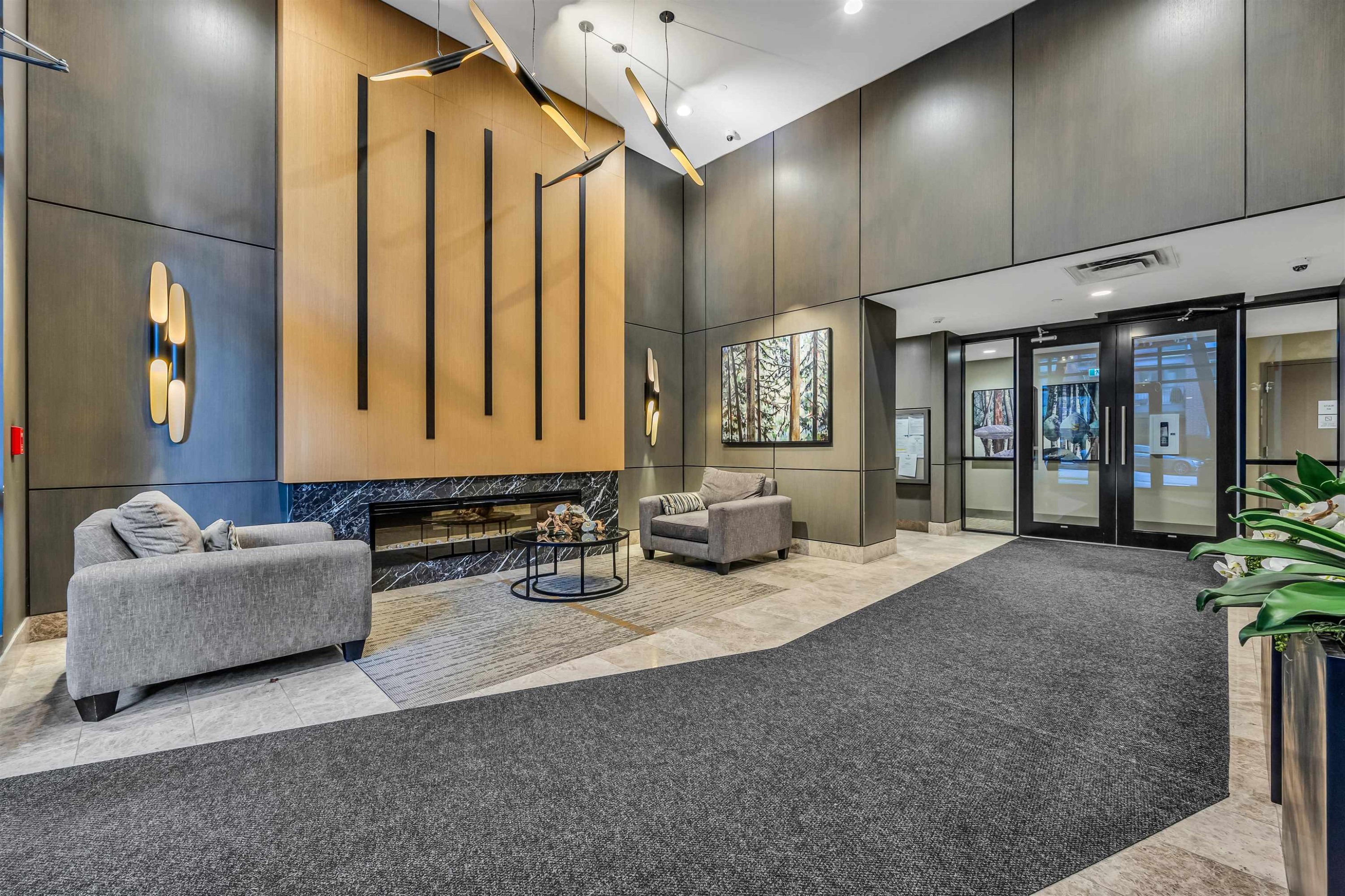 404-2632 Library Lane, North Vancouver, BC