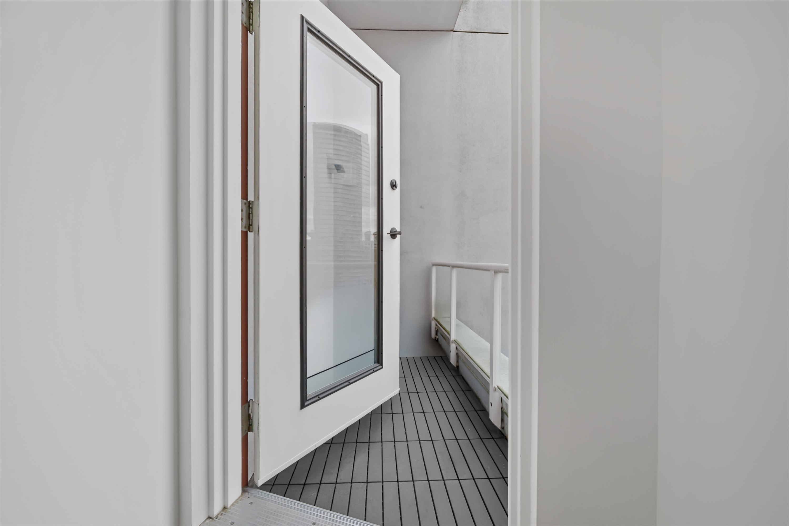 1012-933 Seymour Street, Vancouver, BC