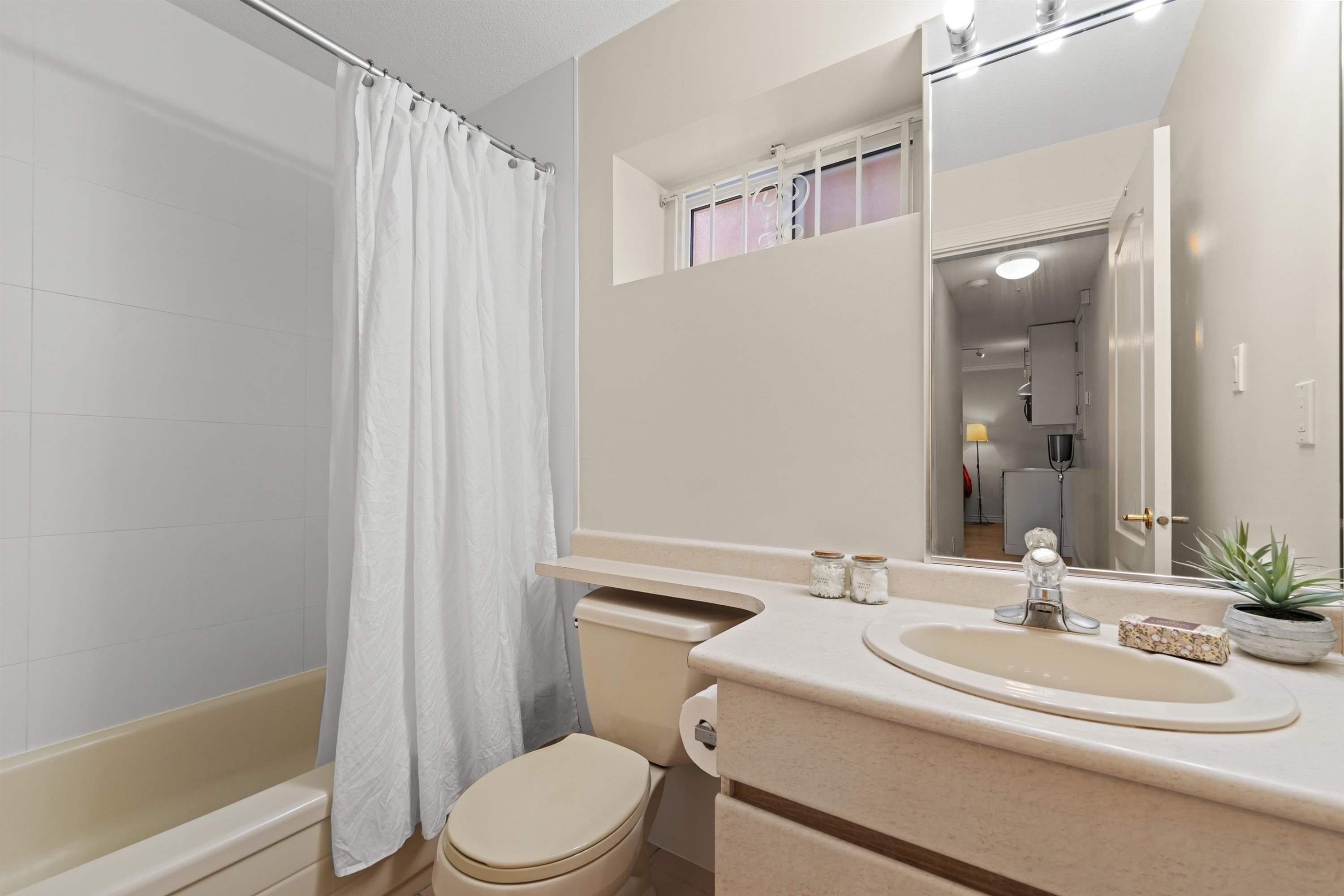 2992 42Nd Avenue W, Vancouver, BC