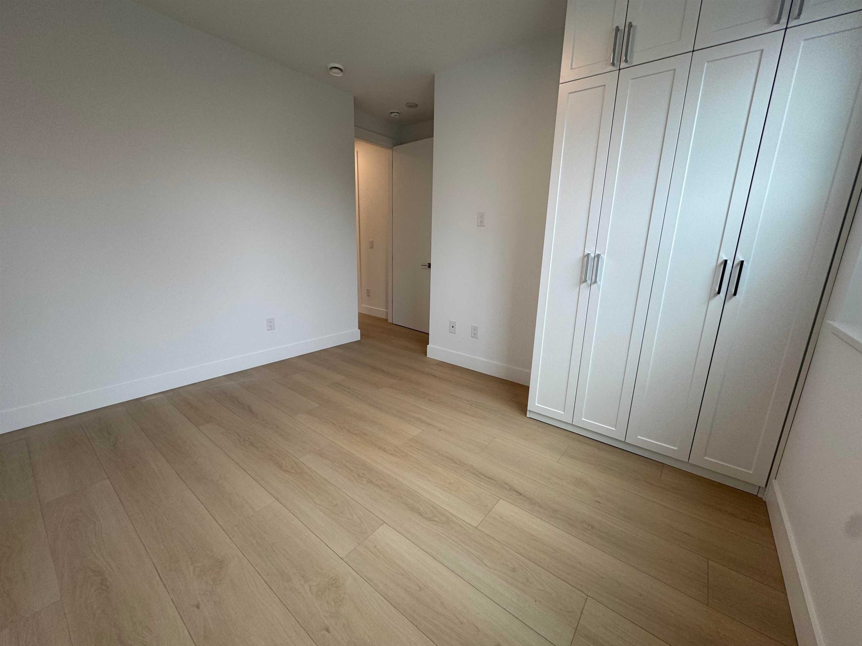 967 52A Street, Delta, BC