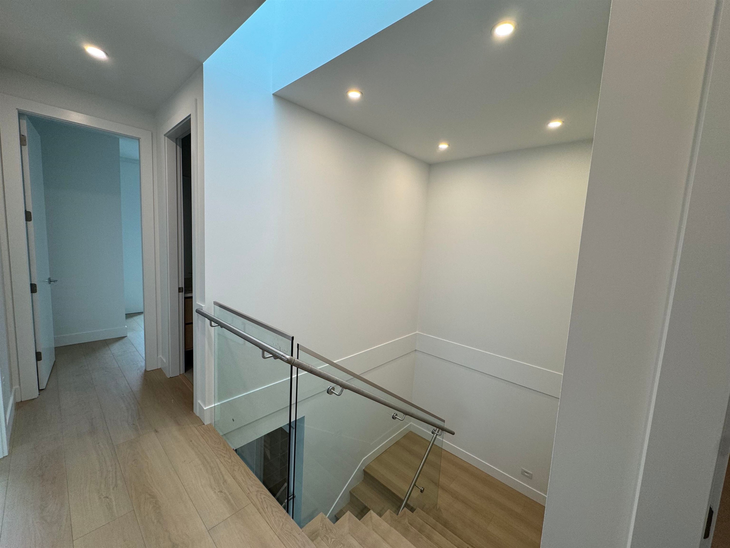 967 52A Street, Delta, BC