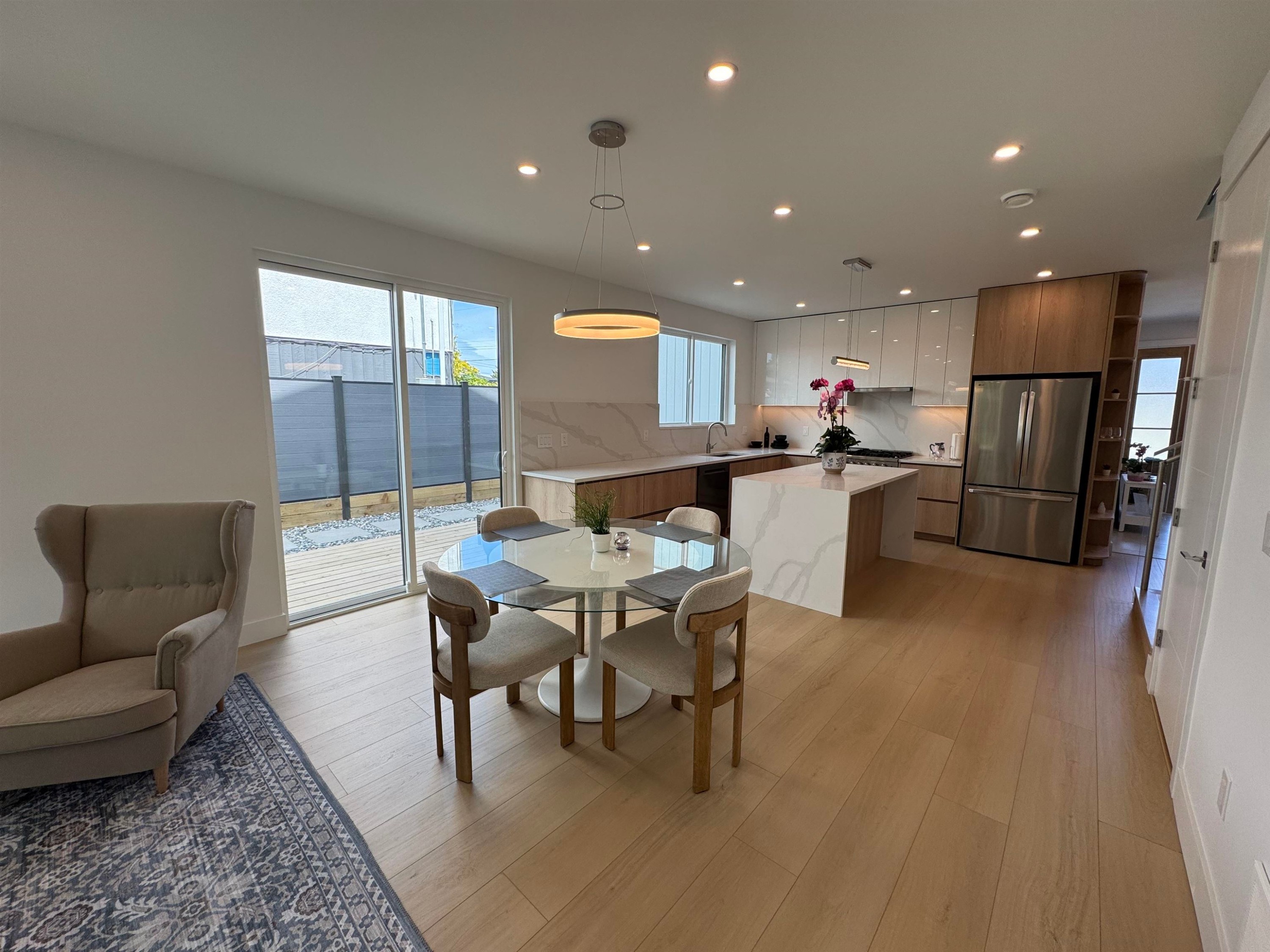 967 52A Street, Delta, BC