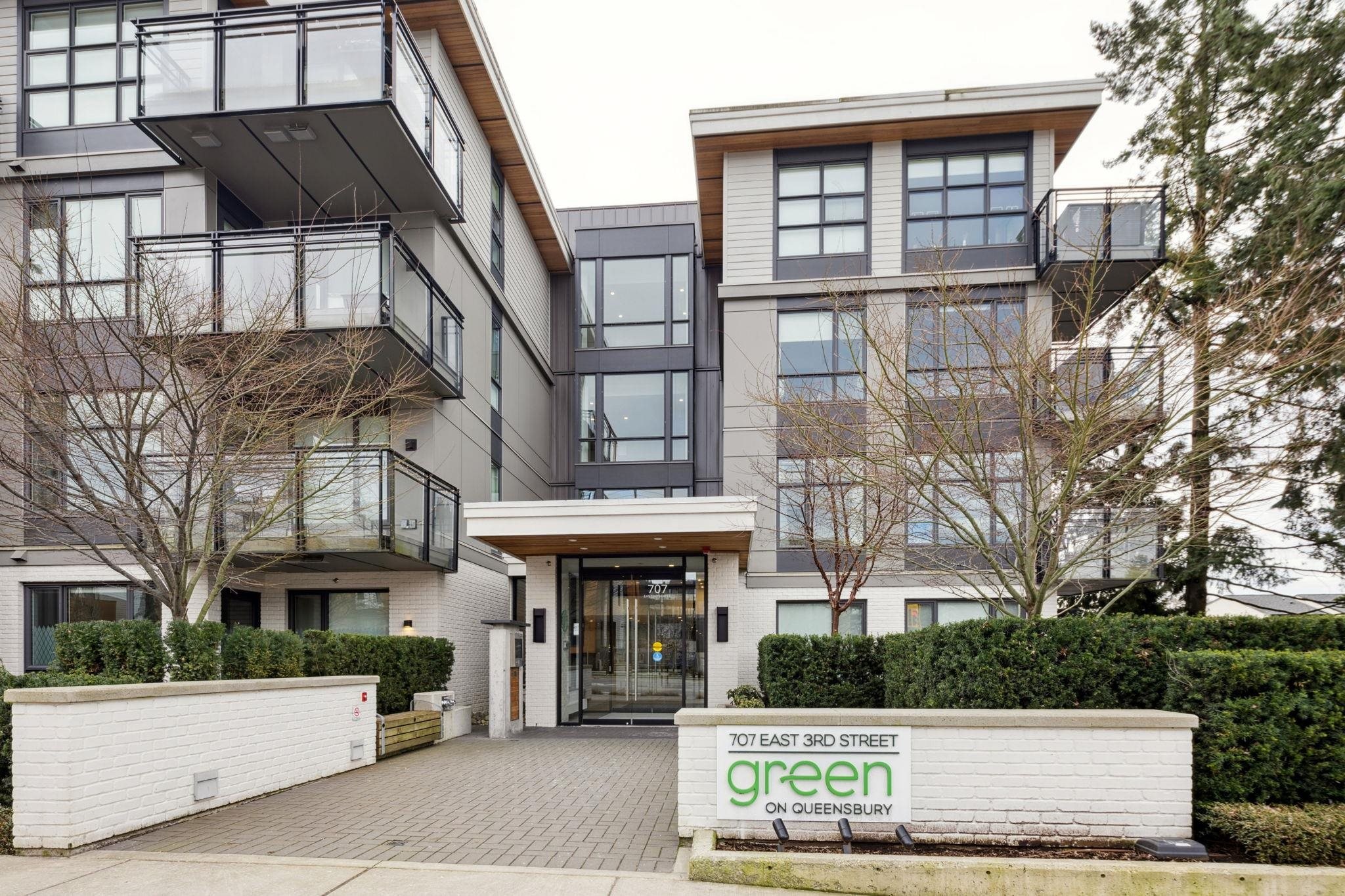 201-707 3Rd Street E, North Vancouver, BC