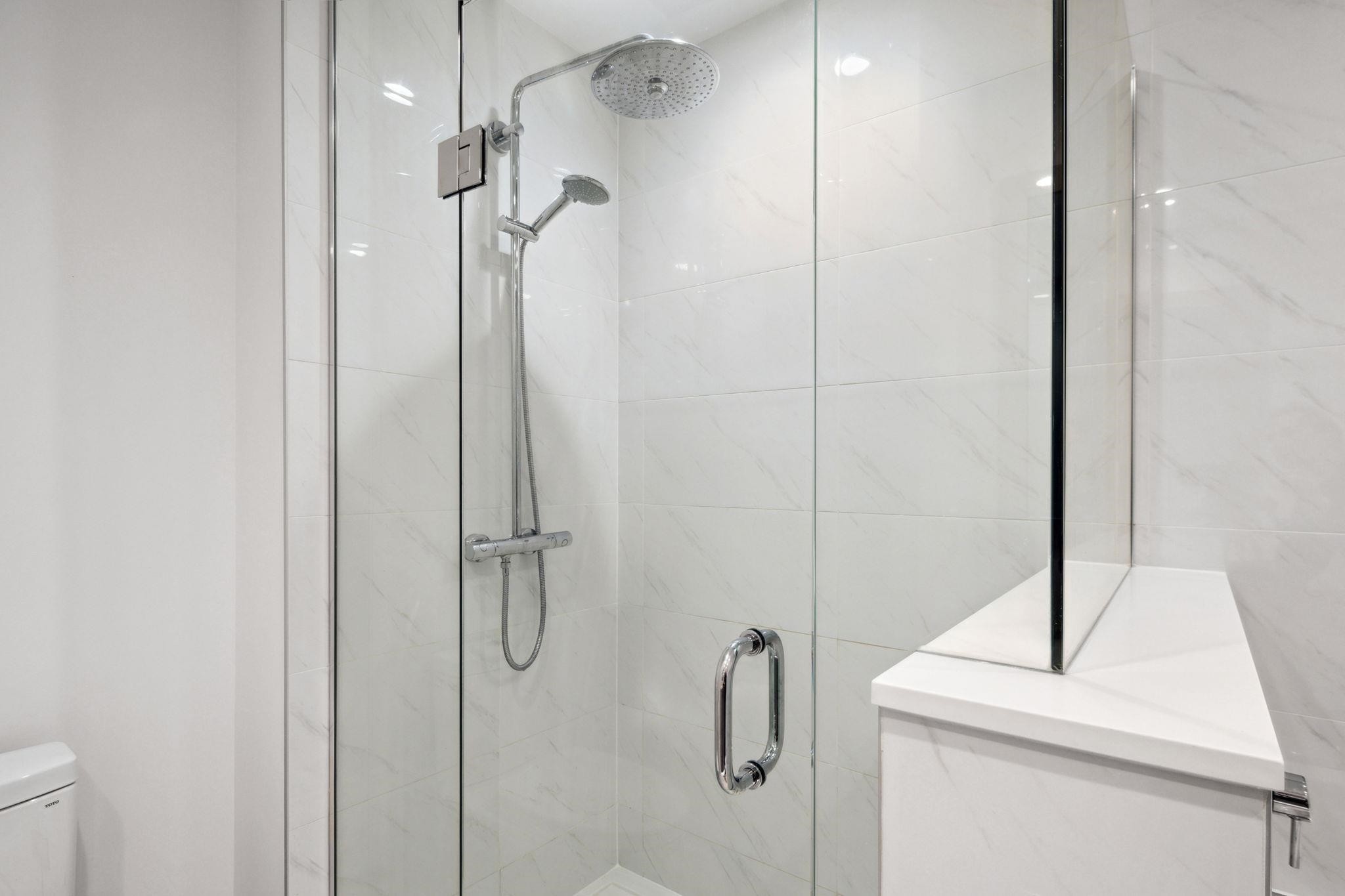 201-707 3Rd Street E, North Vancouver, BC