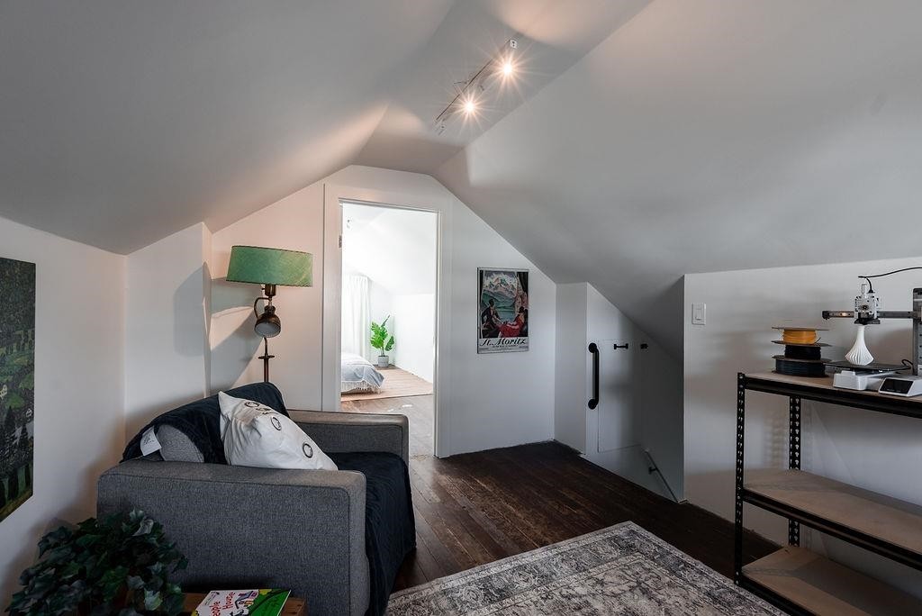 2867 Georgia Street E, Vancouver, BC