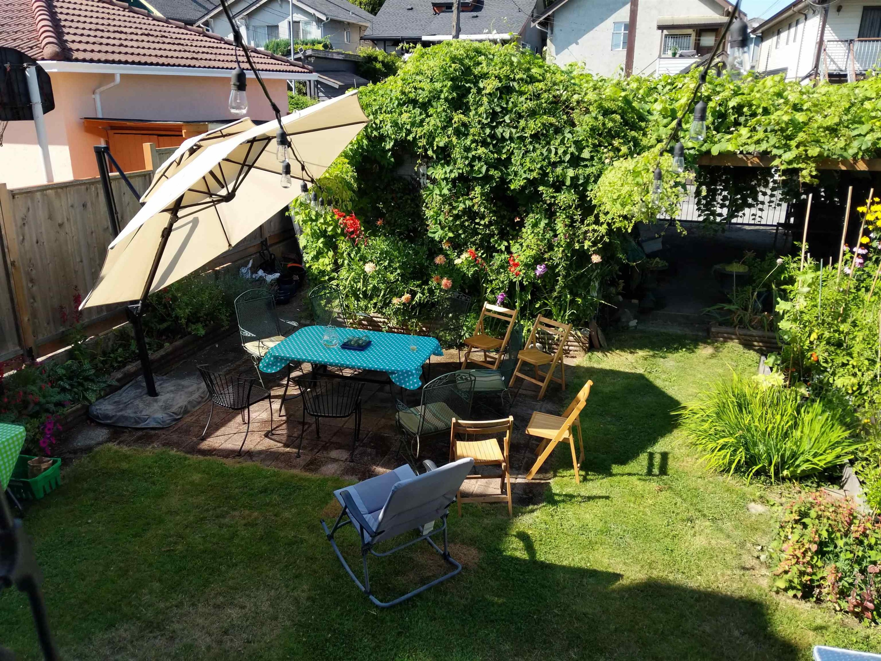 2867 Georgia Street E, Vancouver, BC