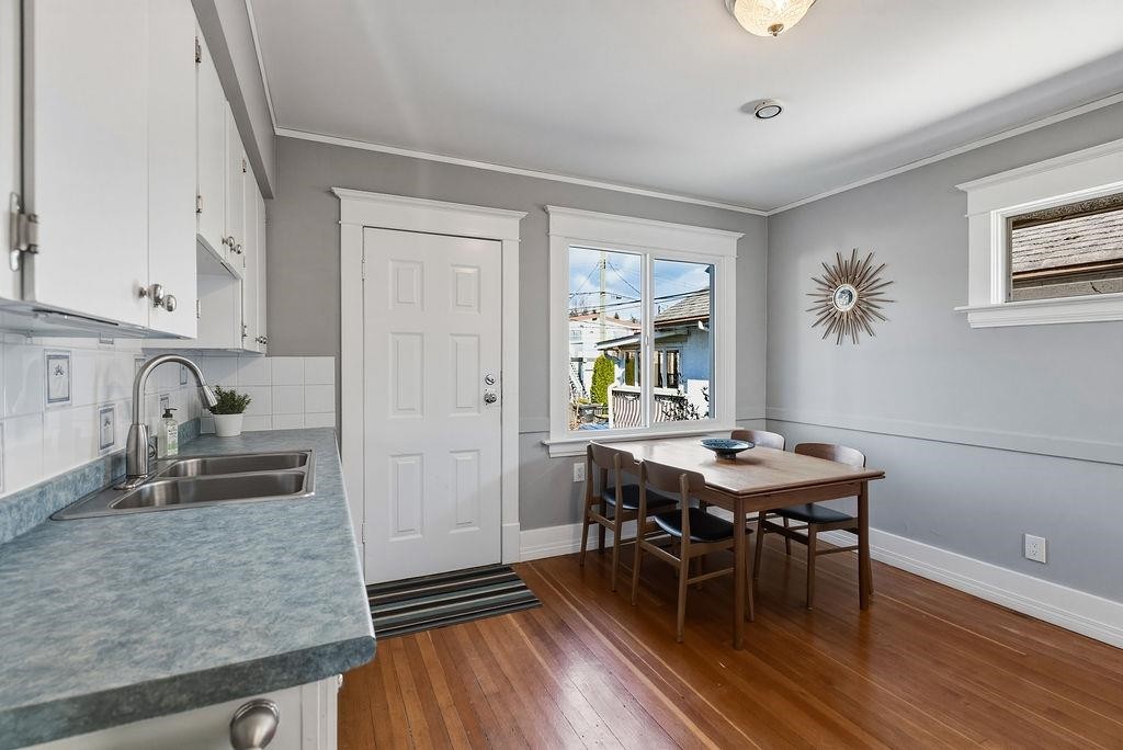 2867 Georgia Street E, Vancouver, BC