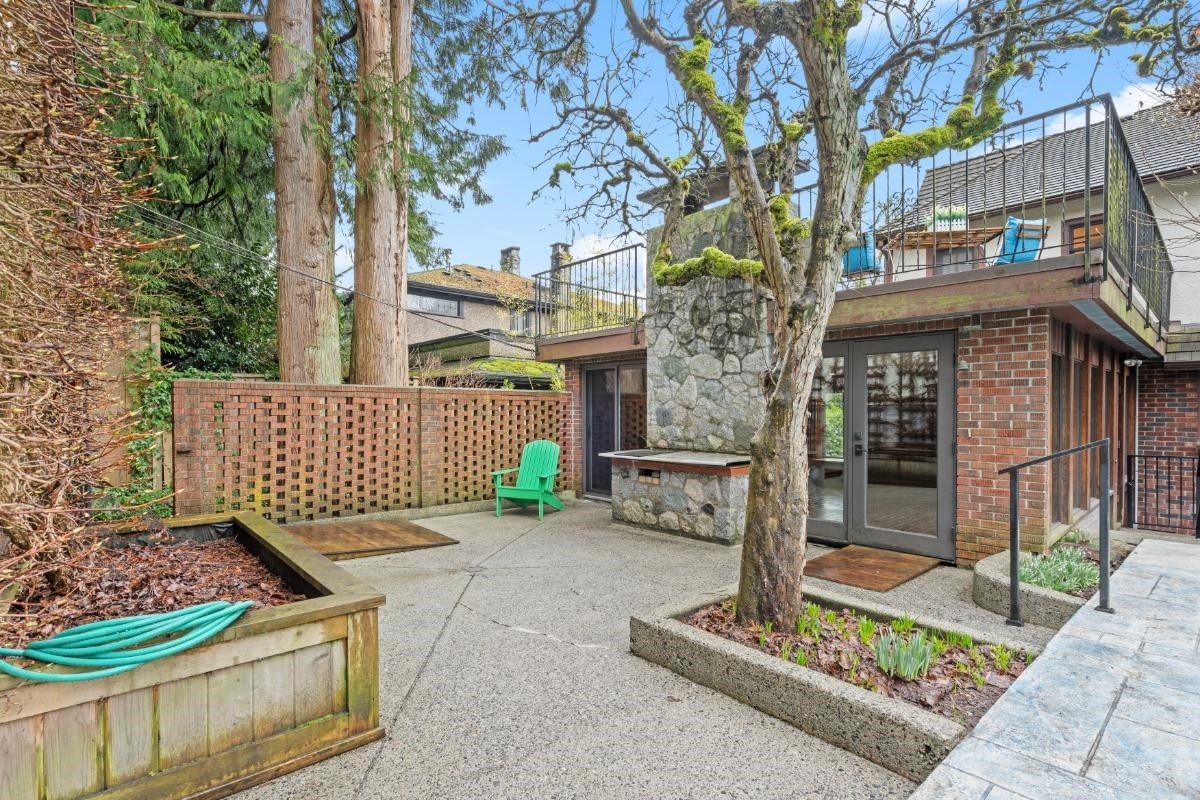 5584 Maple Street, Vancouver, BC