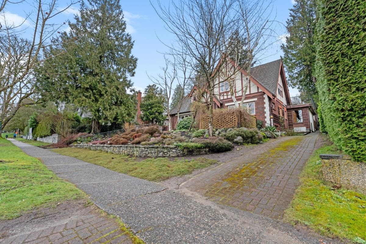 5584 Maple Street, Vancouver, BC