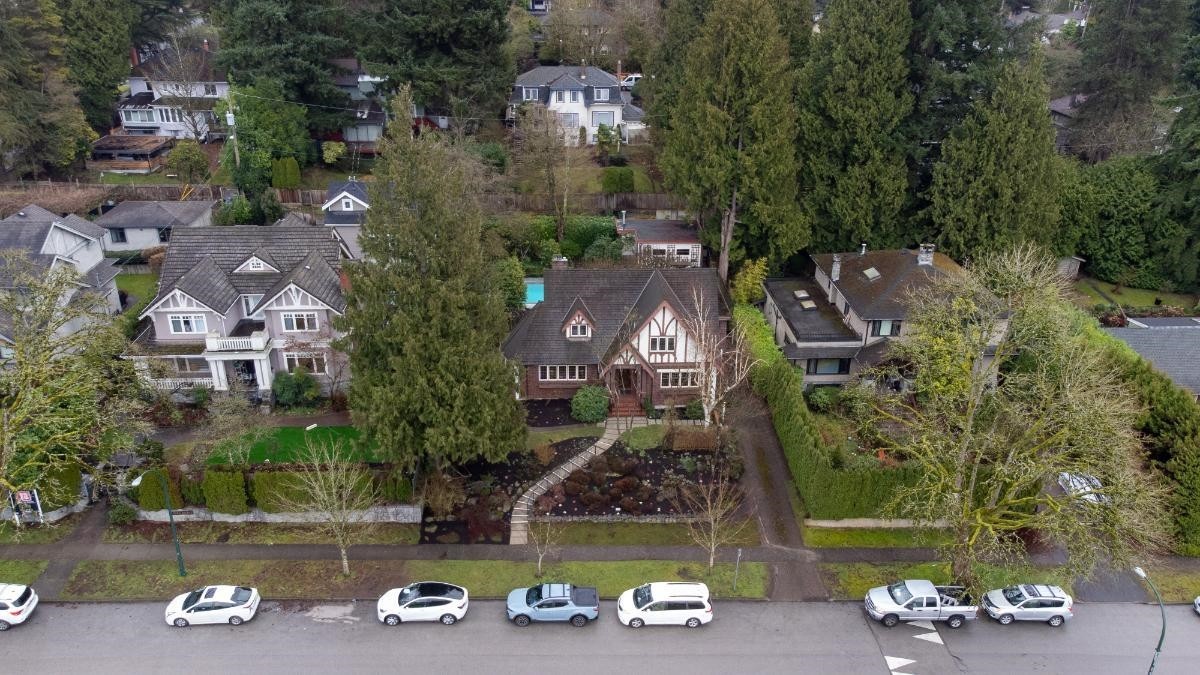 5584 Maple Street, Vancouver, BC