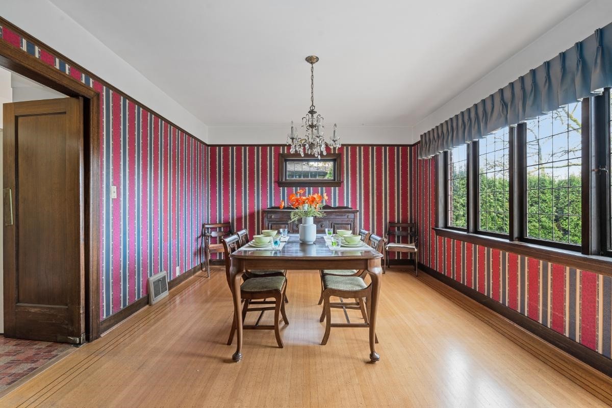 5584 Maple Street, Vancouver, BC