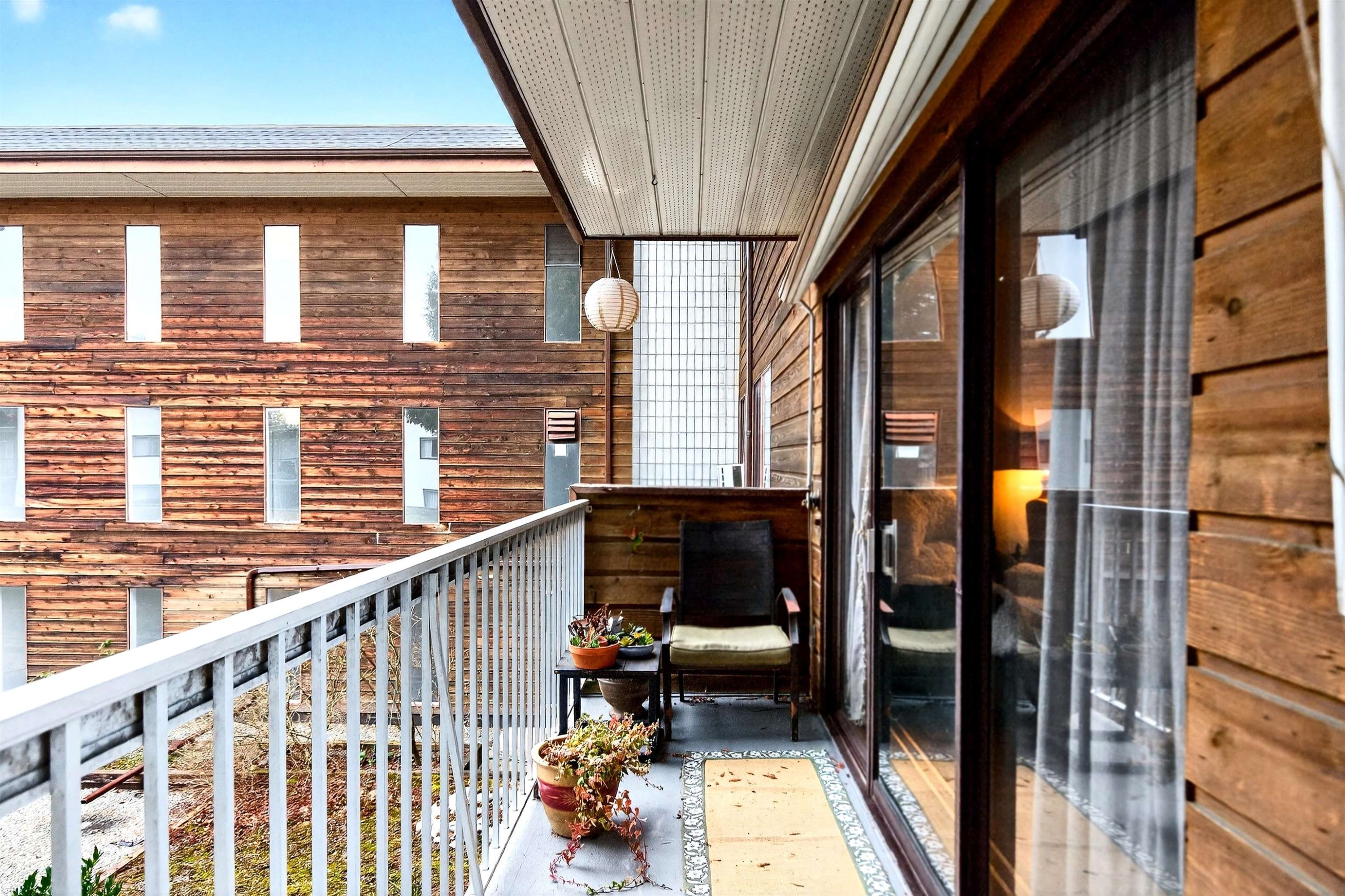 208-11957 223 Street, Maple Ridge, BC