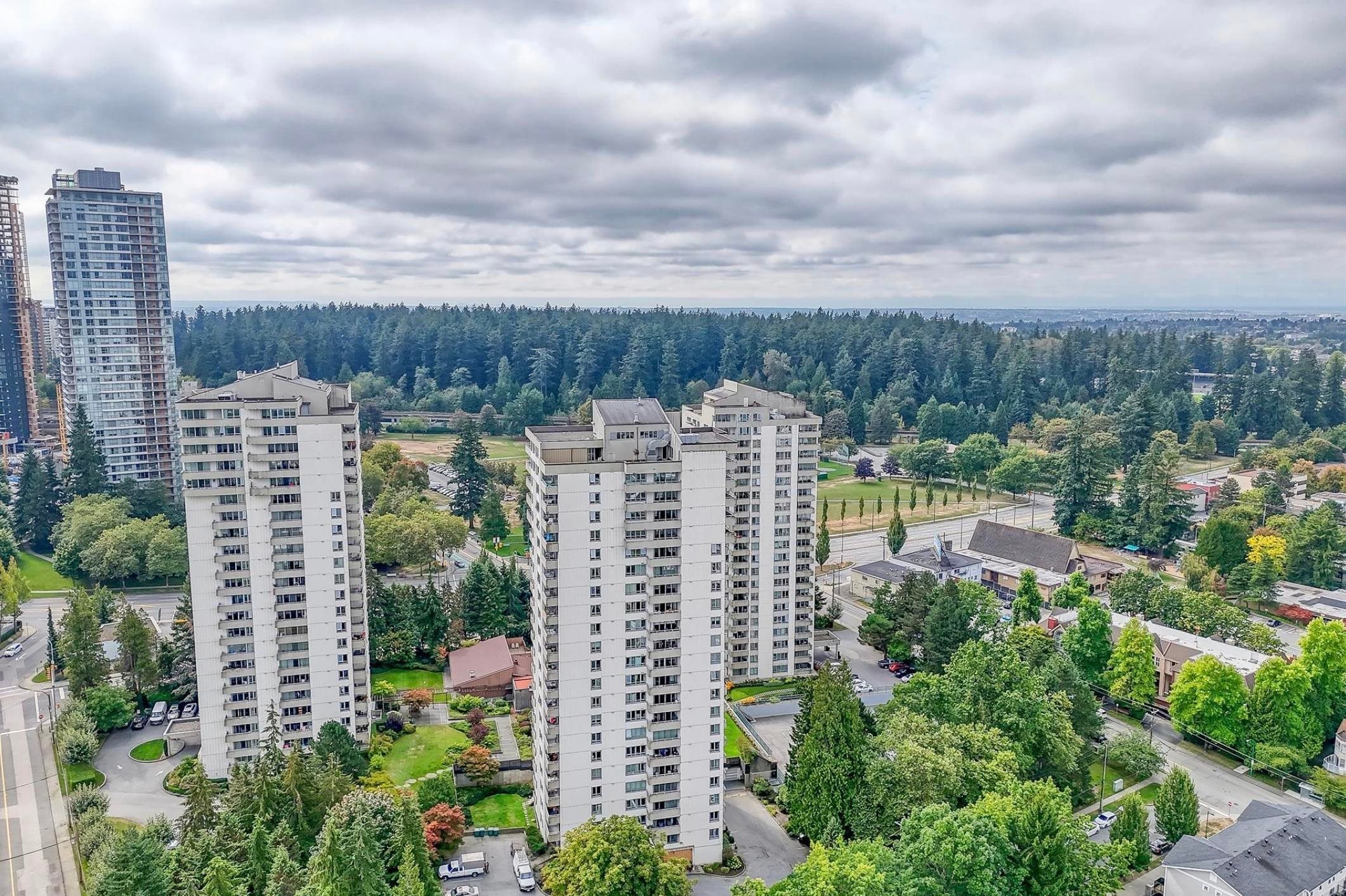 1404-4160 Sardis Street, Burnaby, BC