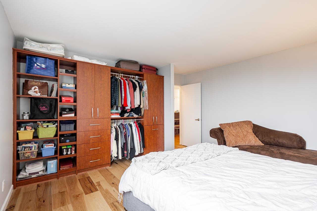 1404-4160 Sardis Street, Burnaby, BC