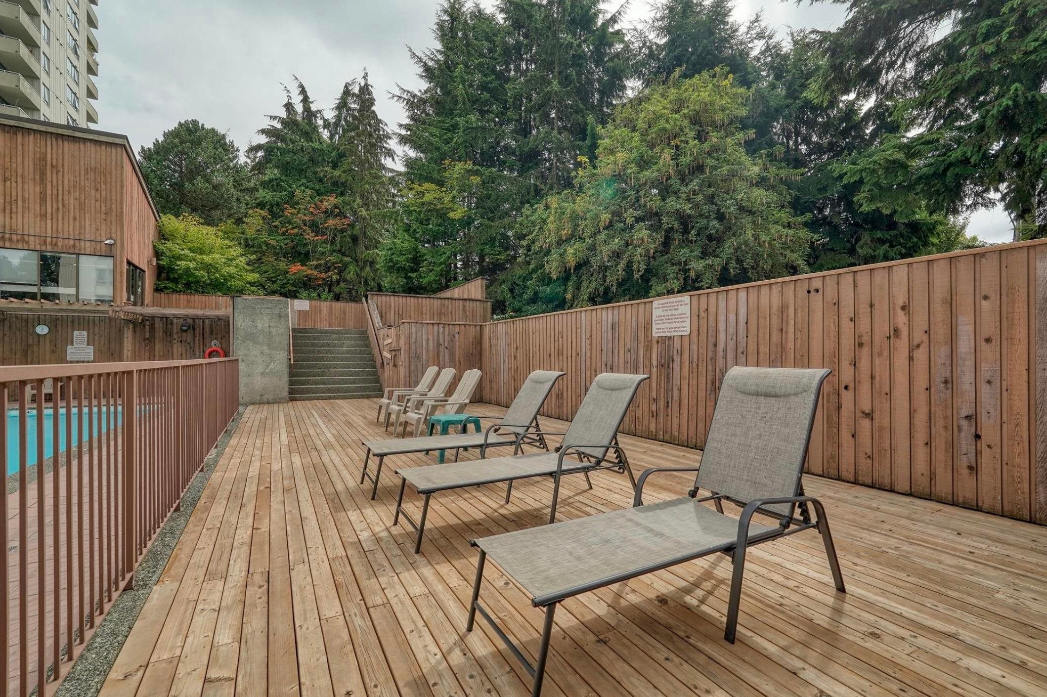 1404-4160 Sardis Street, Burnaby, BC