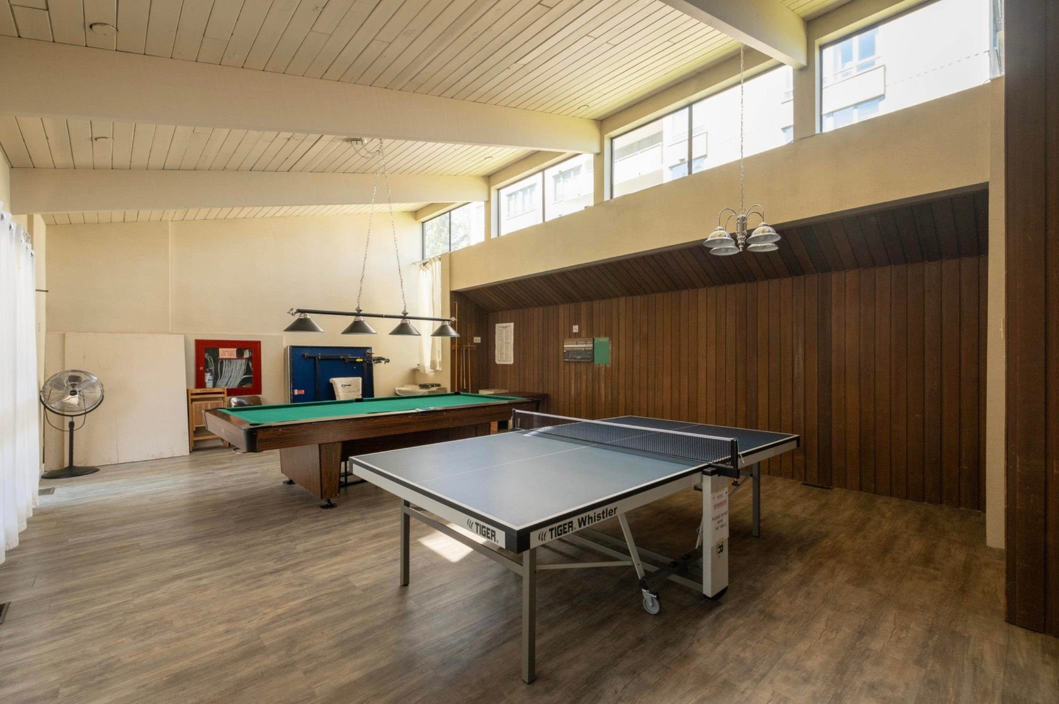 1404-4160 Sardis Street, Burnaby, BC