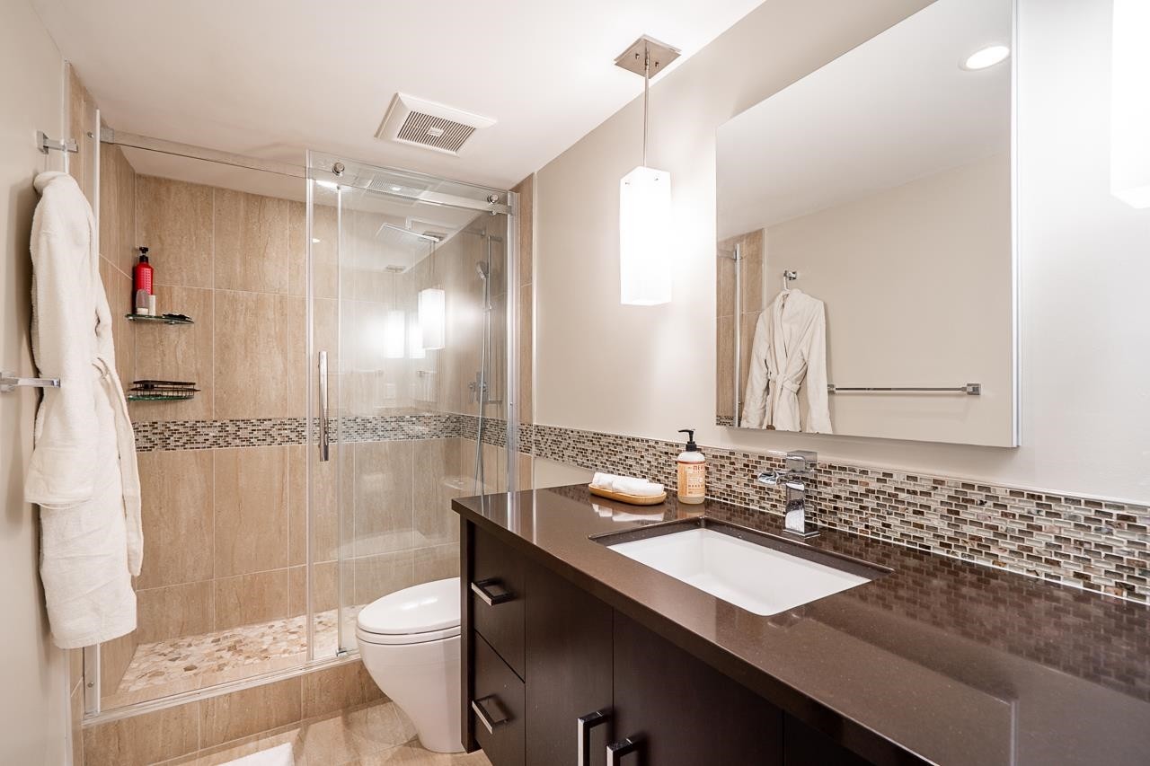 1404-4160 Sardis Street, Burnaby, BC