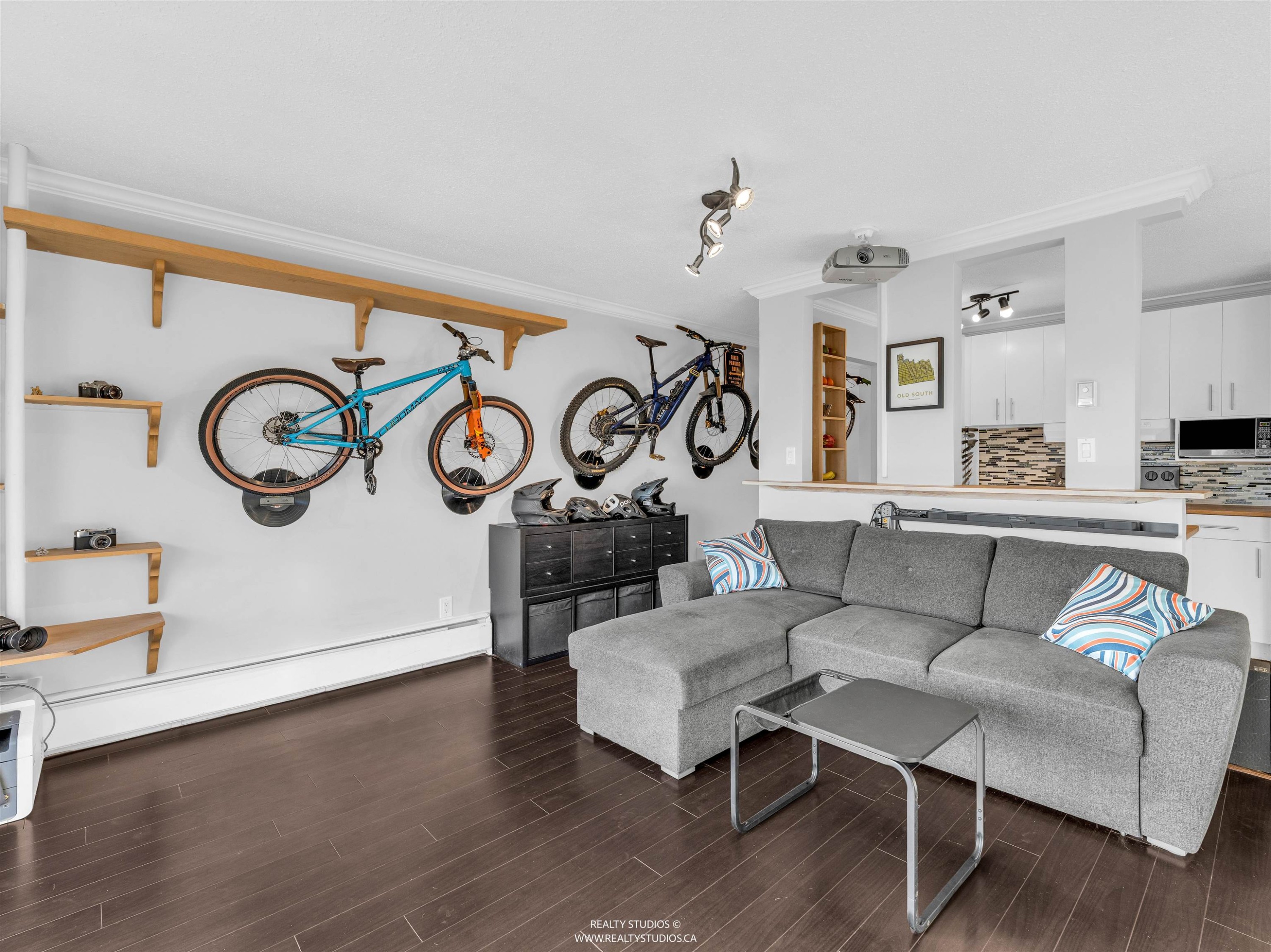 306-2222 Cambridge Street, Vancouver, BC